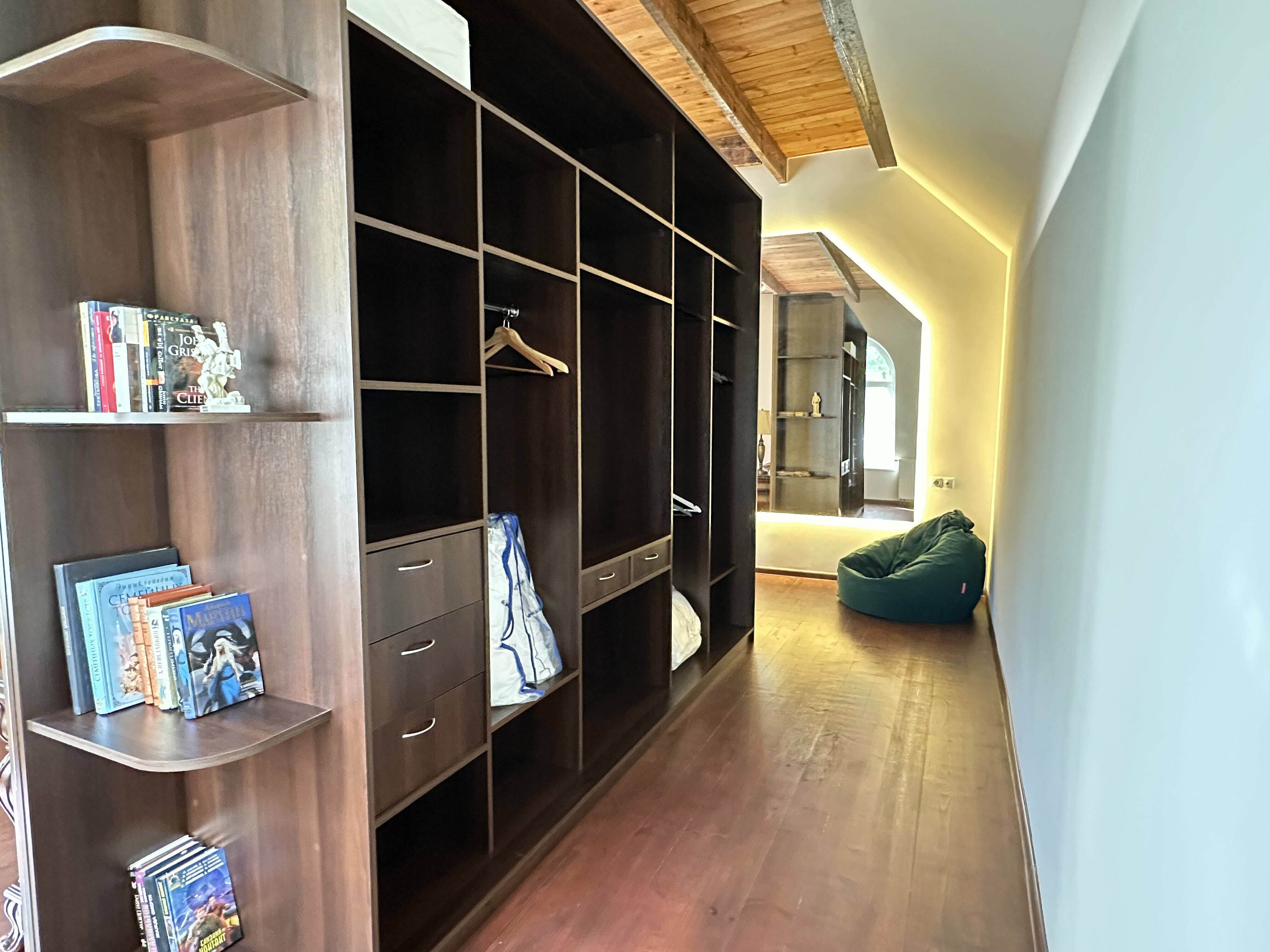 Люкс с кроватью размера «queen-size»