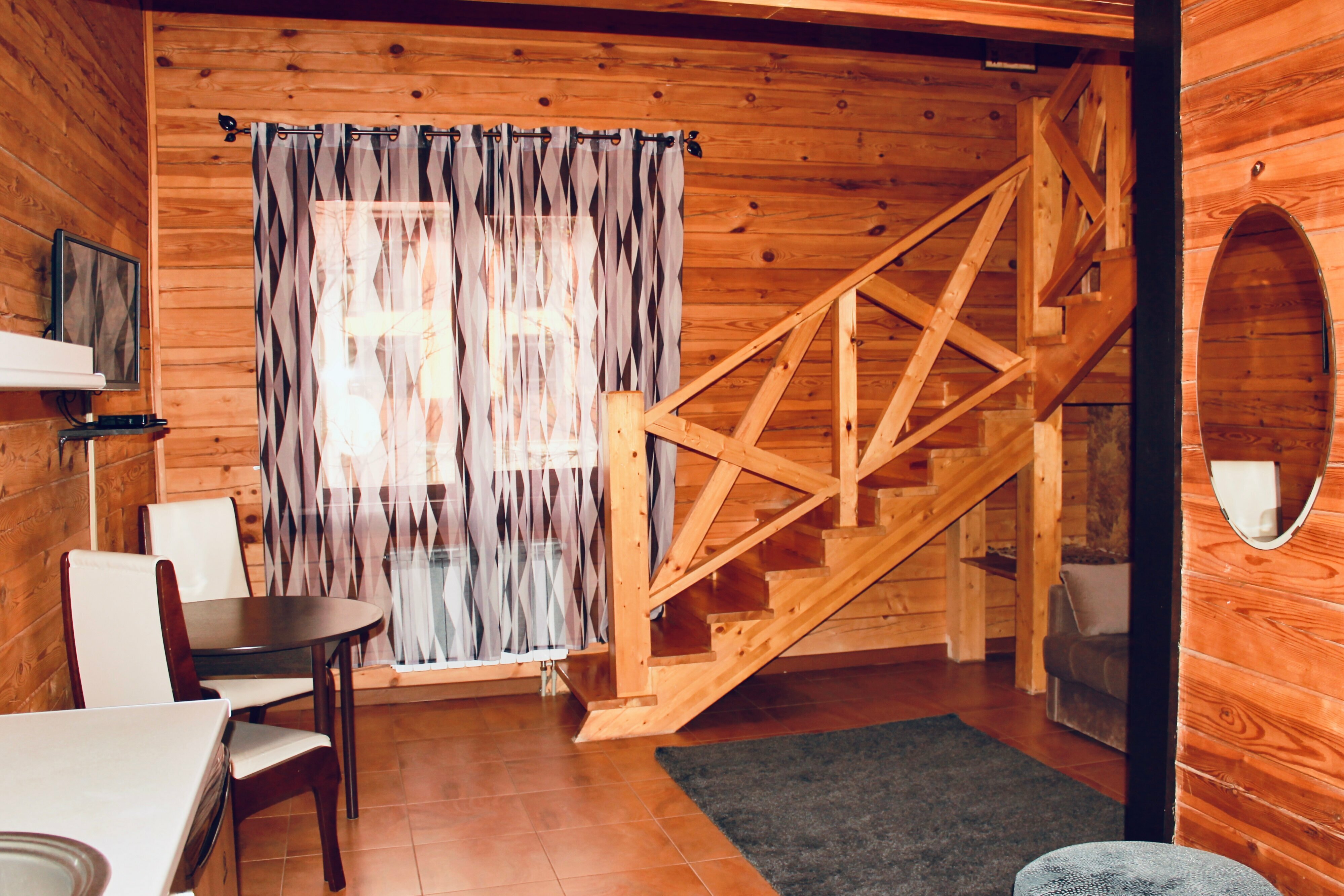 Двухуровневый четырехместный номер