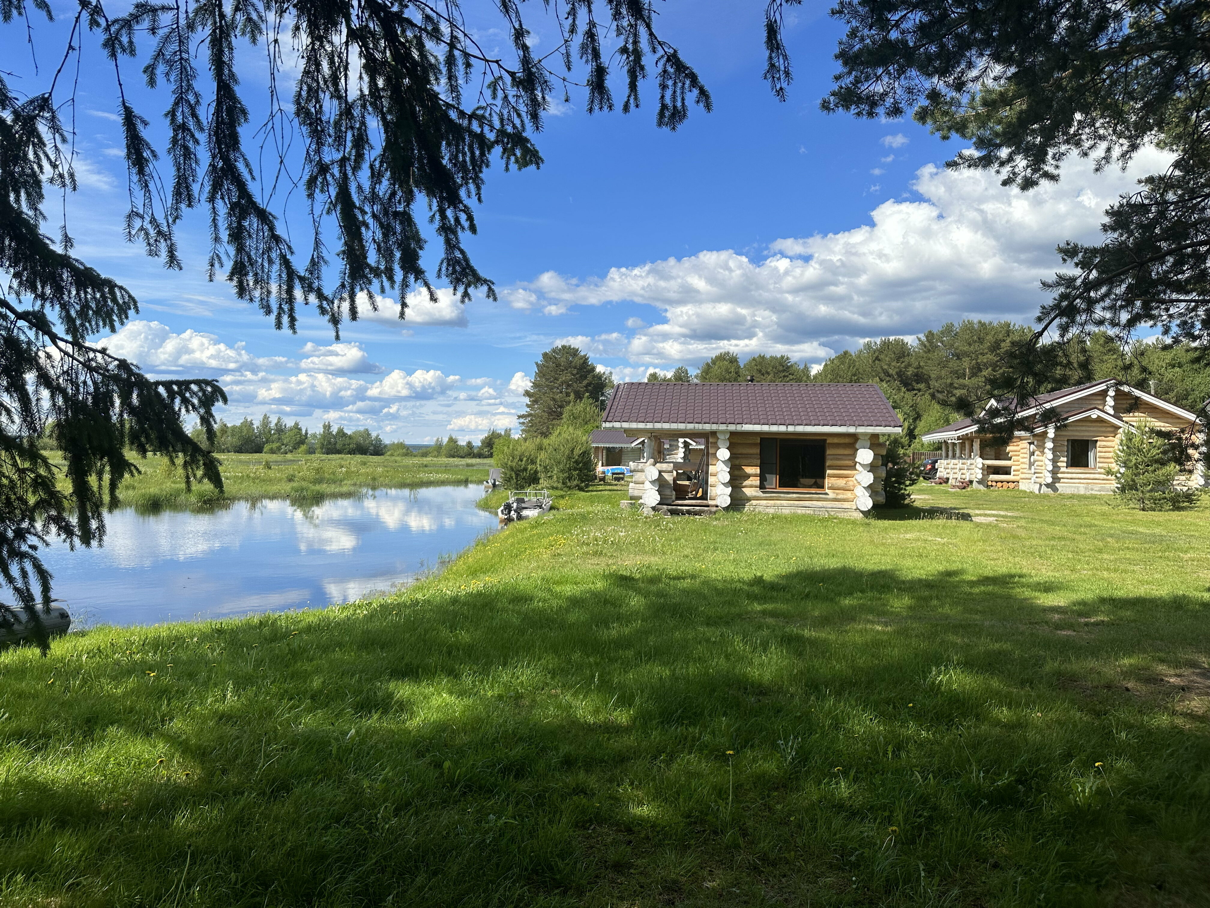 Дом с видом на озеро