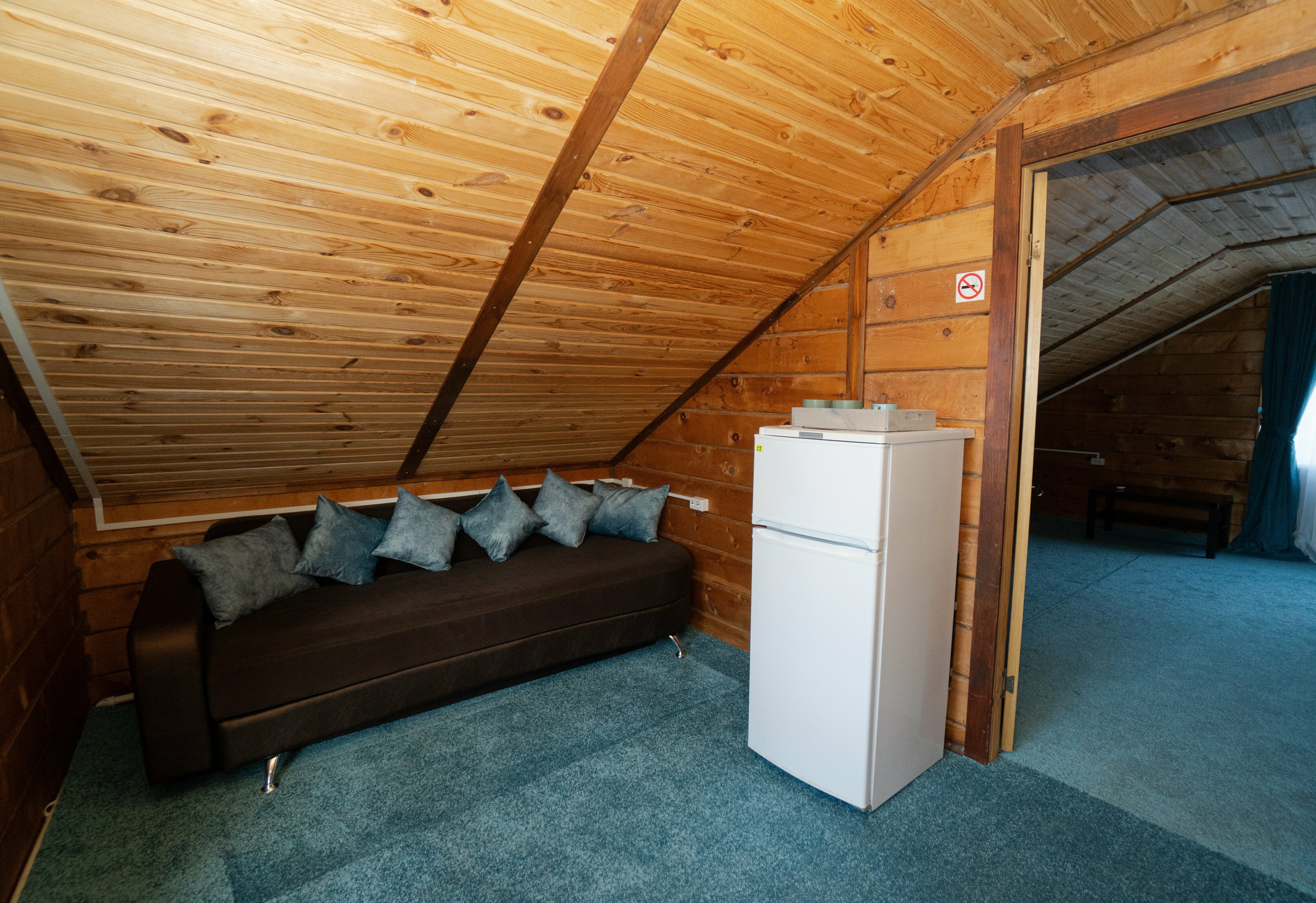 Cемейный номер с собственной ванной комнатой