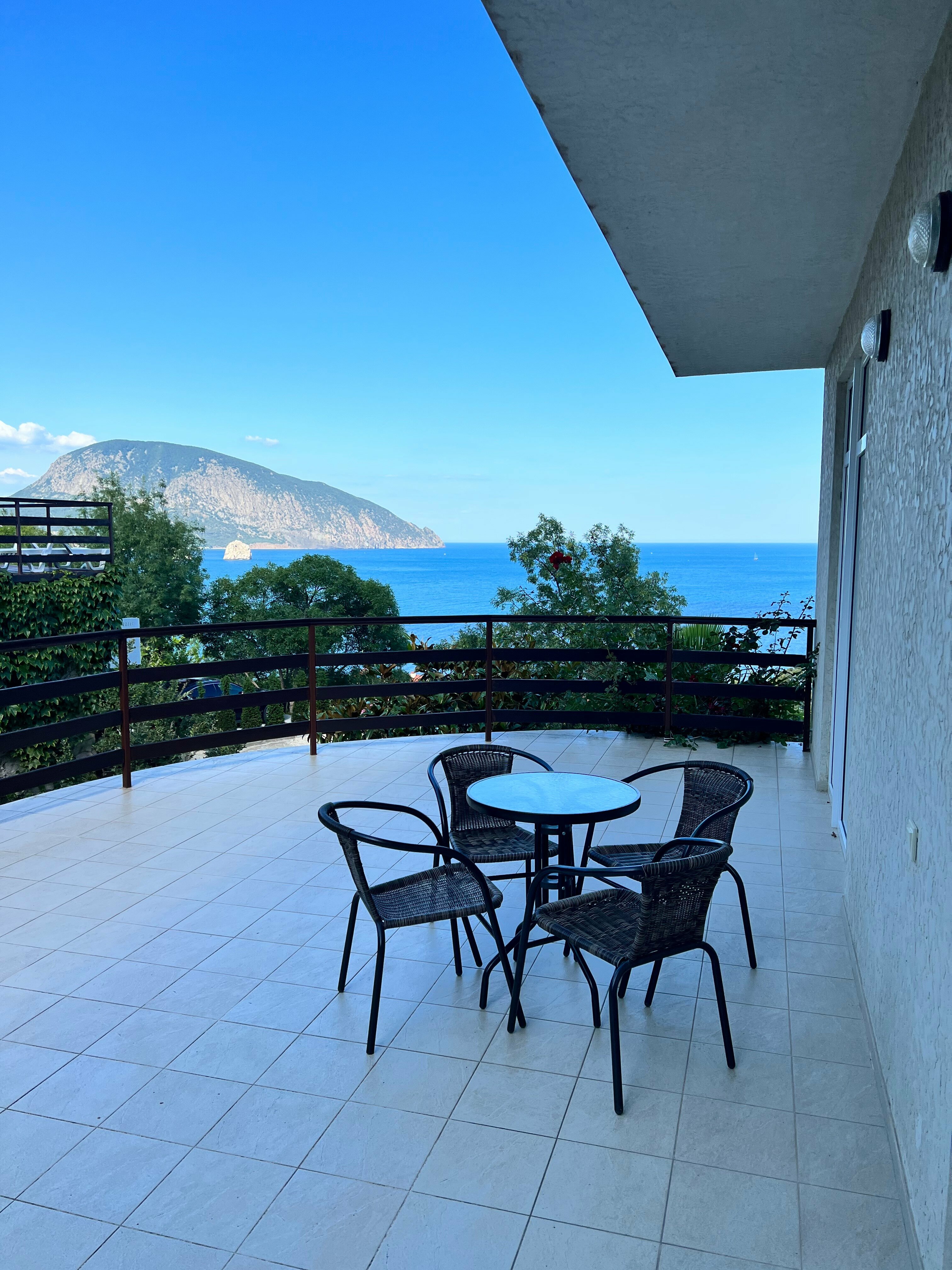 Люкс с видом на море