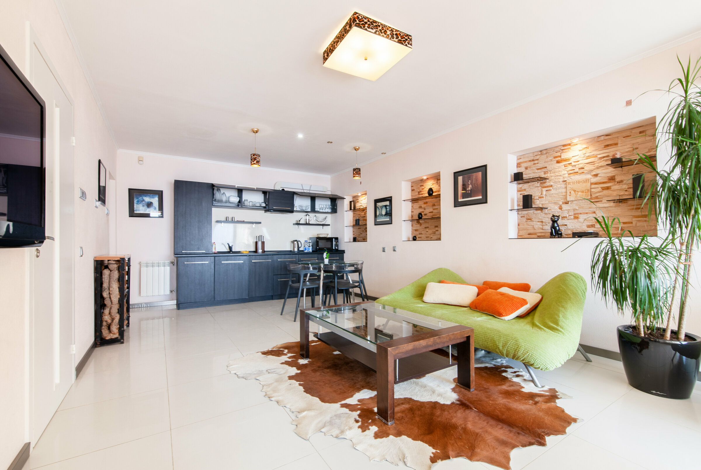 Апартаменты-студия с видом на море