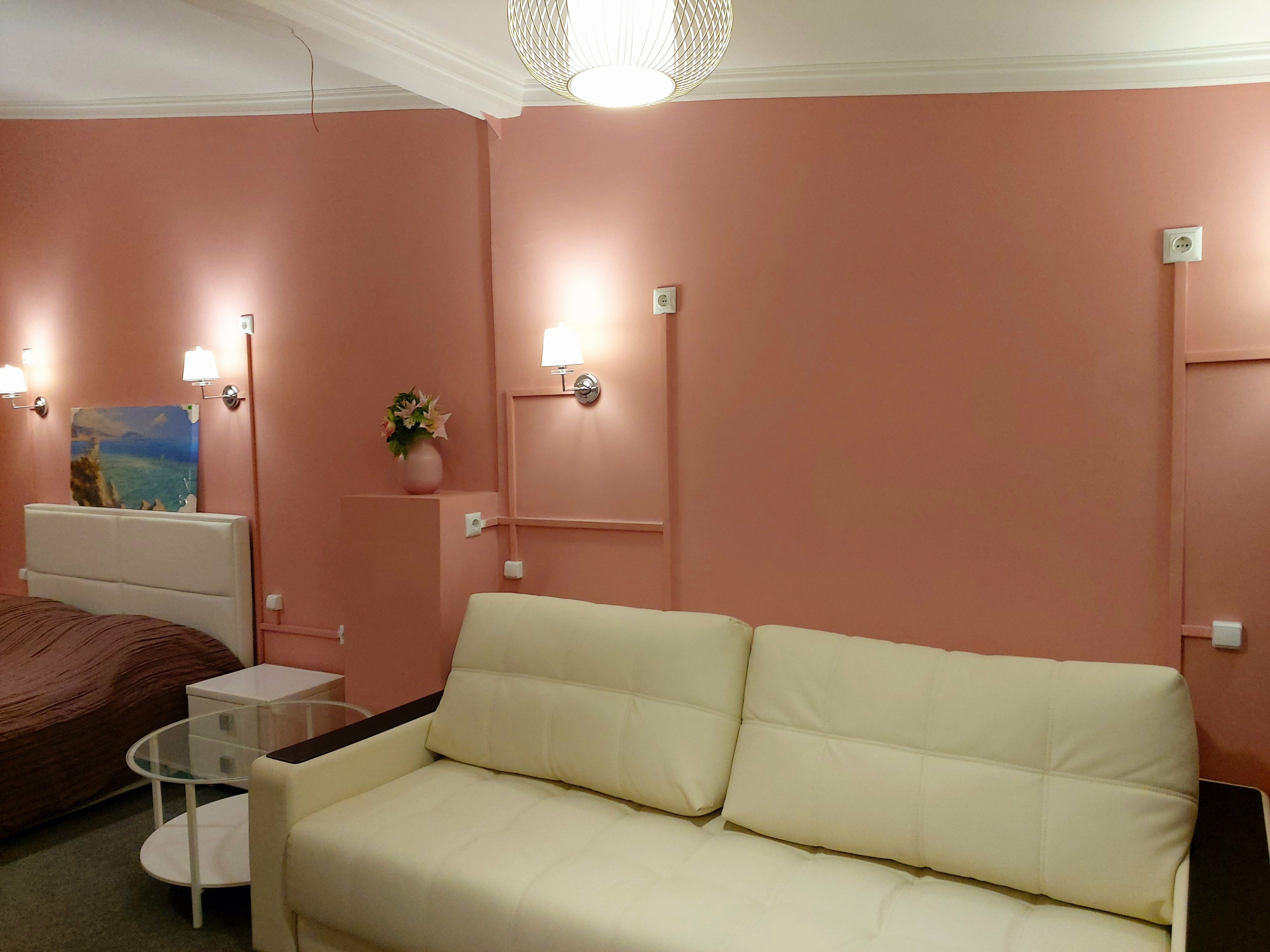 Четырехместный однокомнатный с отдельной кухней, балконом и прямым видом на море