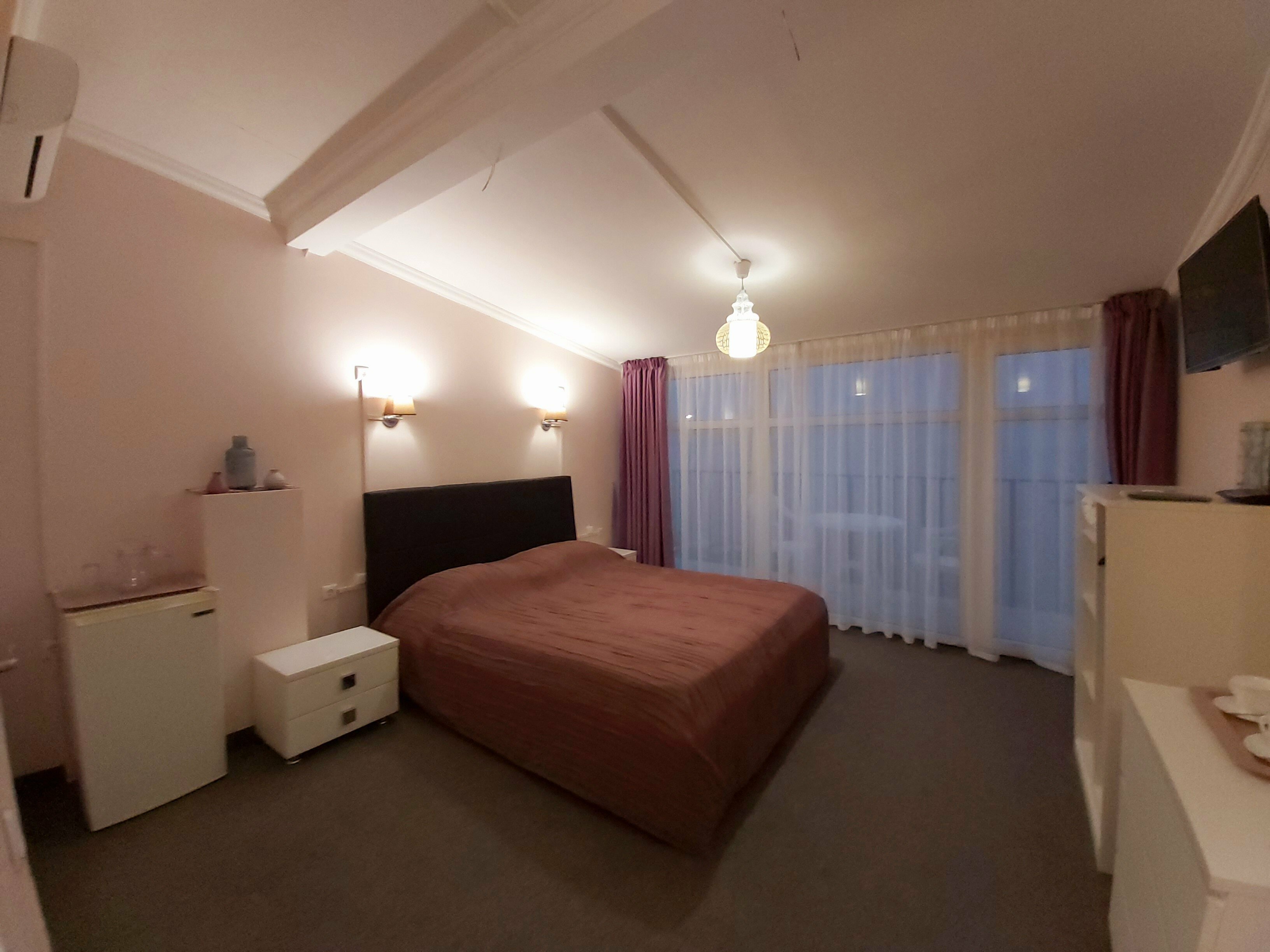 Двухместный делюкс с балконом и прямым видом на море