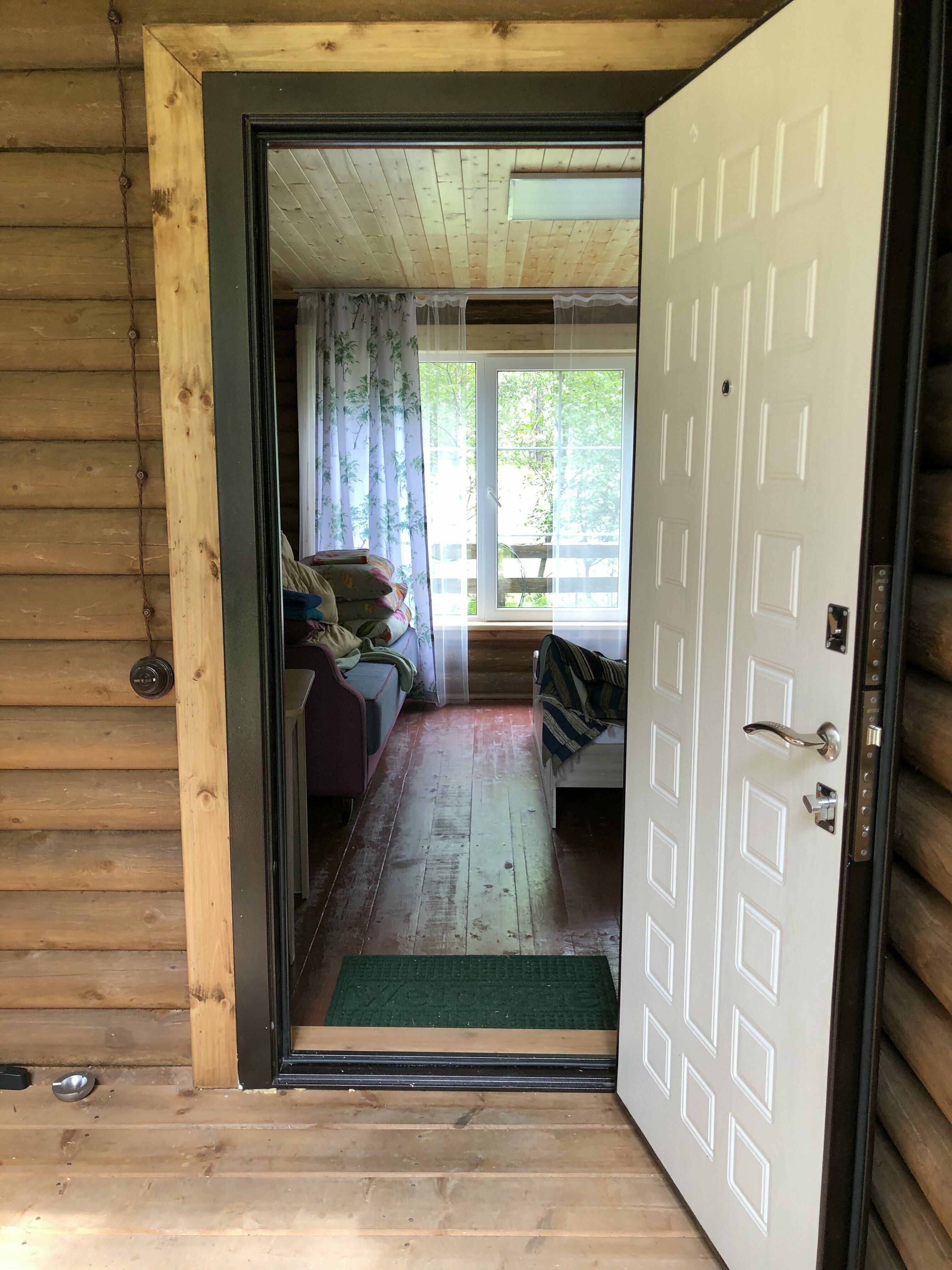 Дом с видом на лес