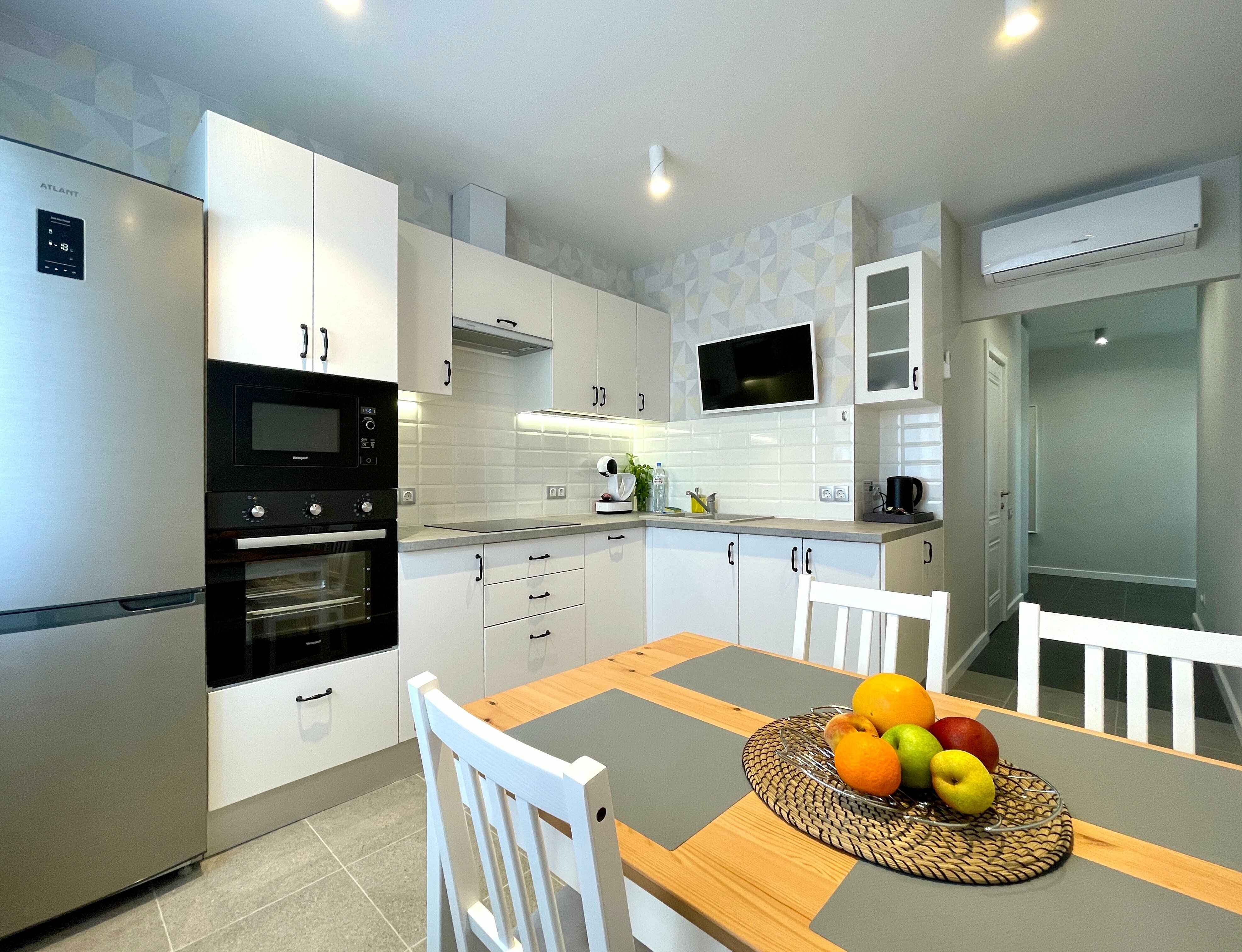 Апартаменты с одной спальней и гостиной (с душевой кабиной)