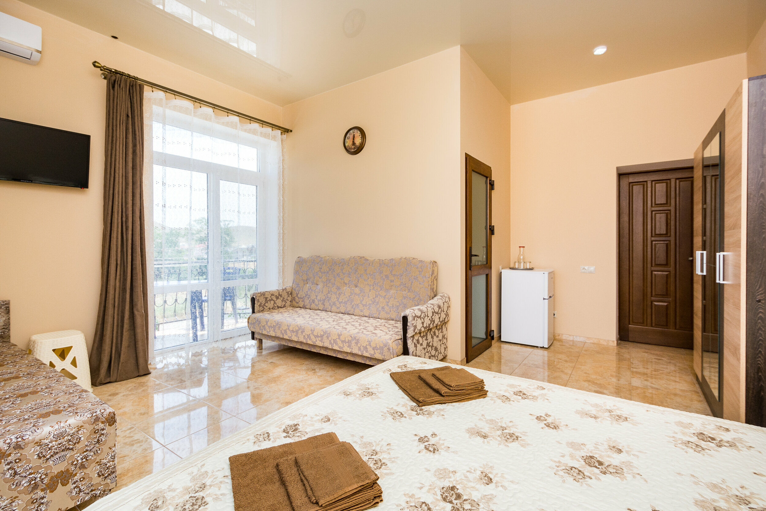 Люкс с балконом