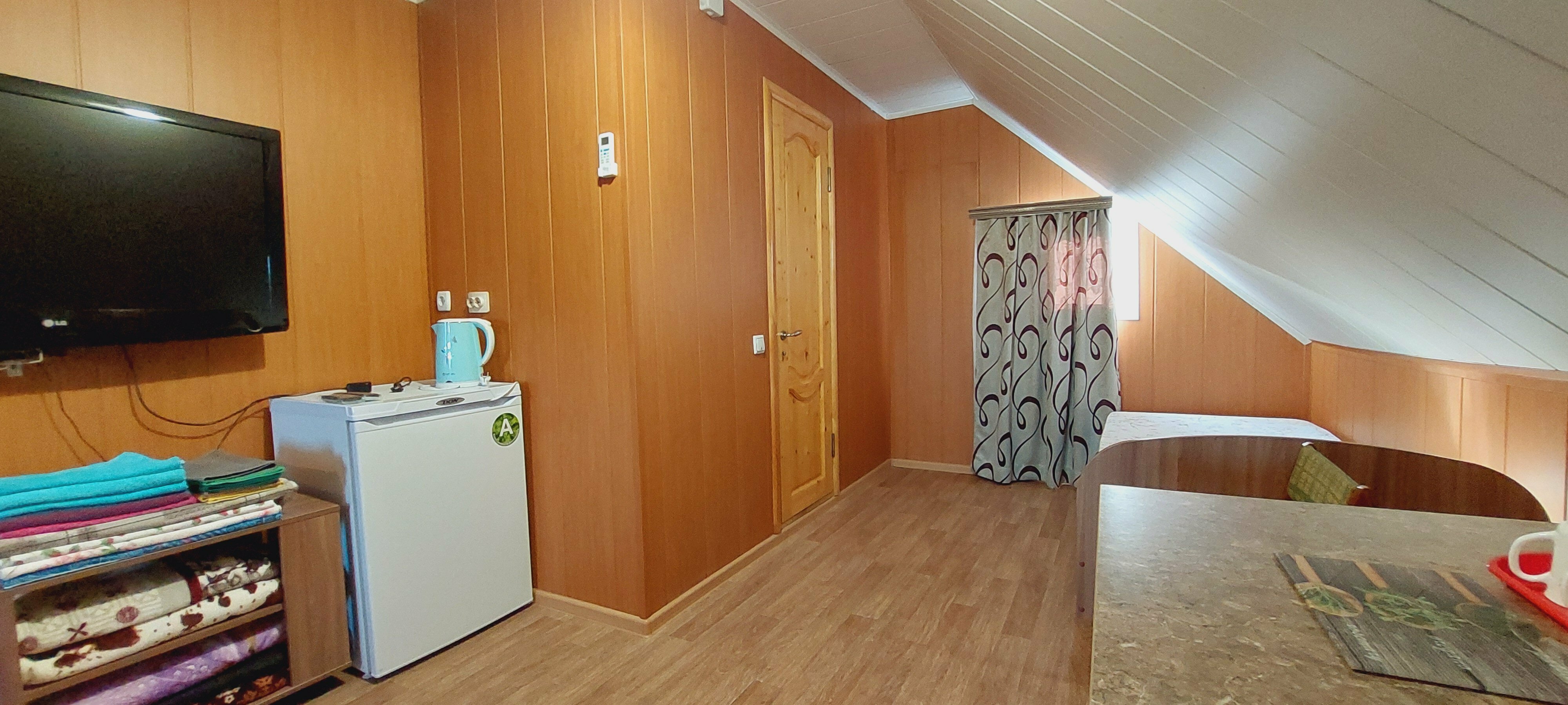 Cемейный номер с собственной ванной комнатой