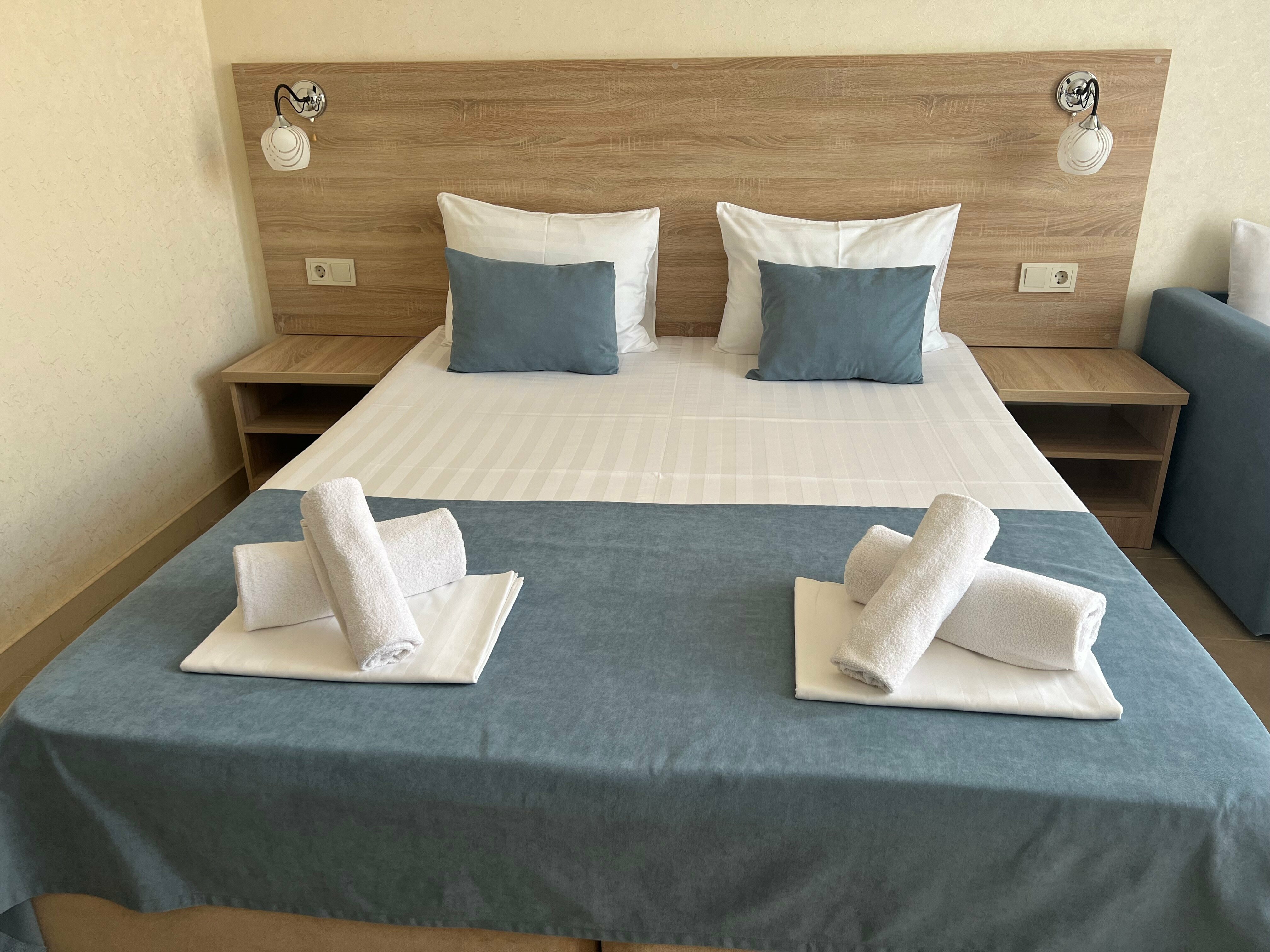 Люкс с балконом