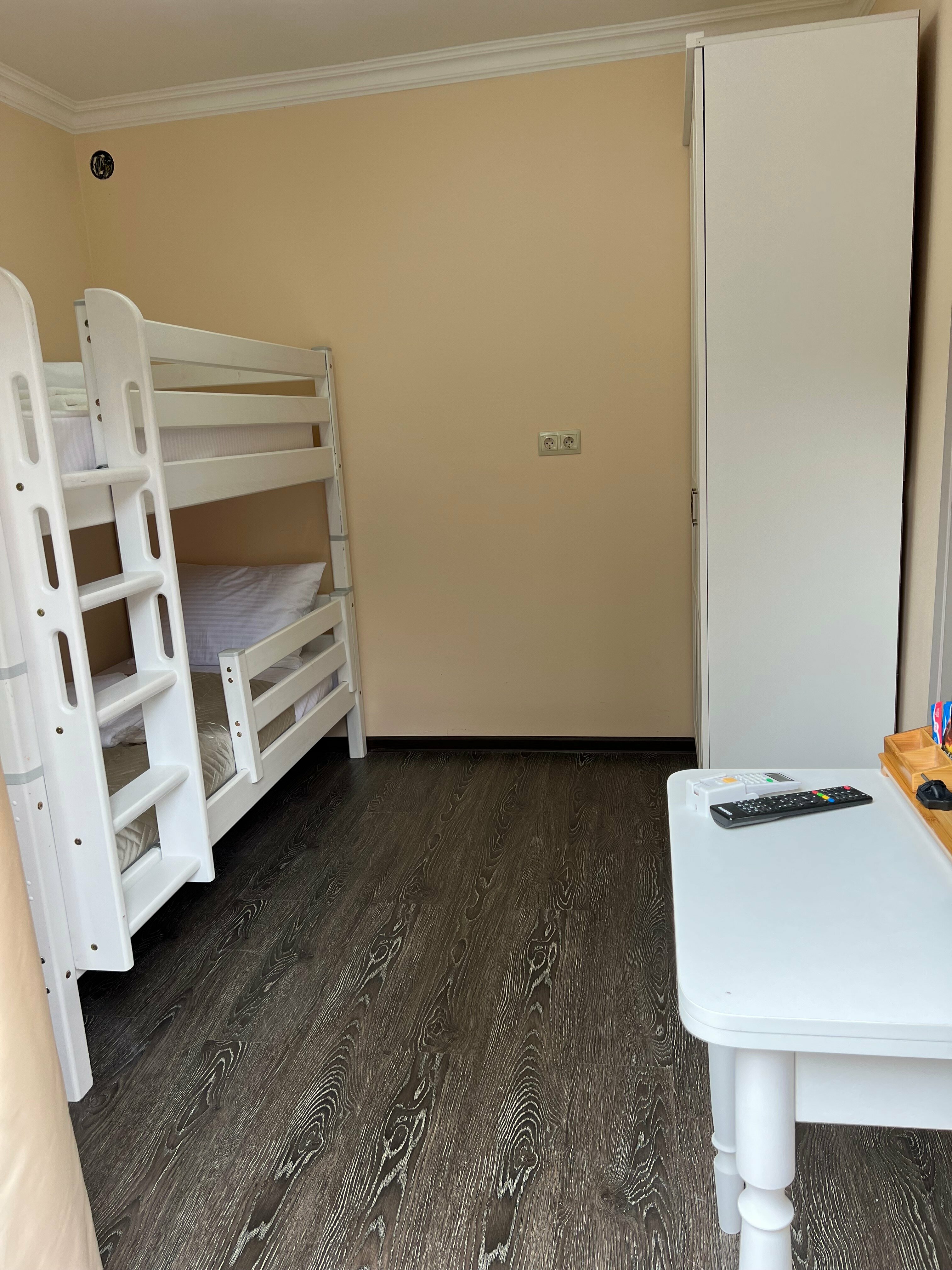 Двухкомнатный семейный номер Комфорт №2