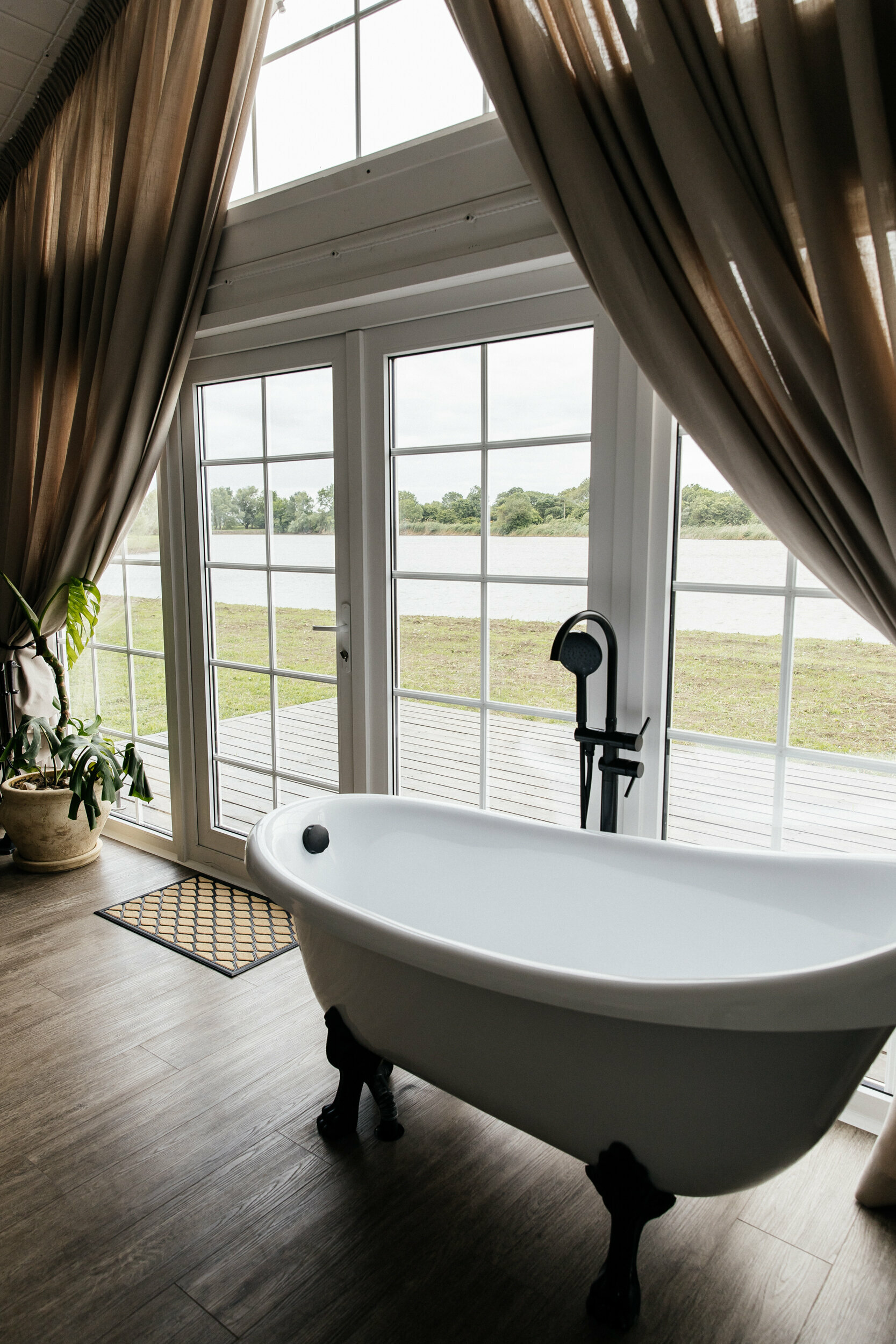 Дом для молодоженов