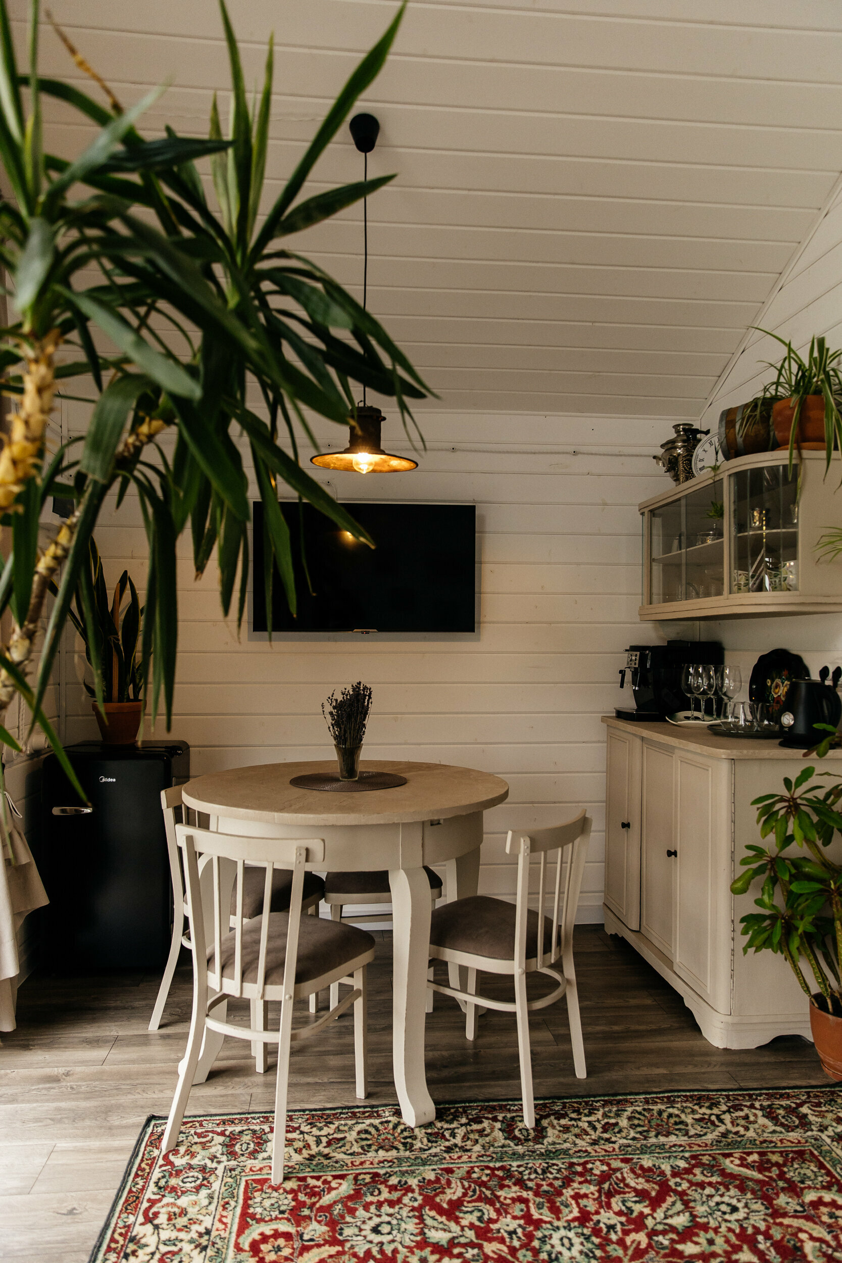 Дом с видом на озеро