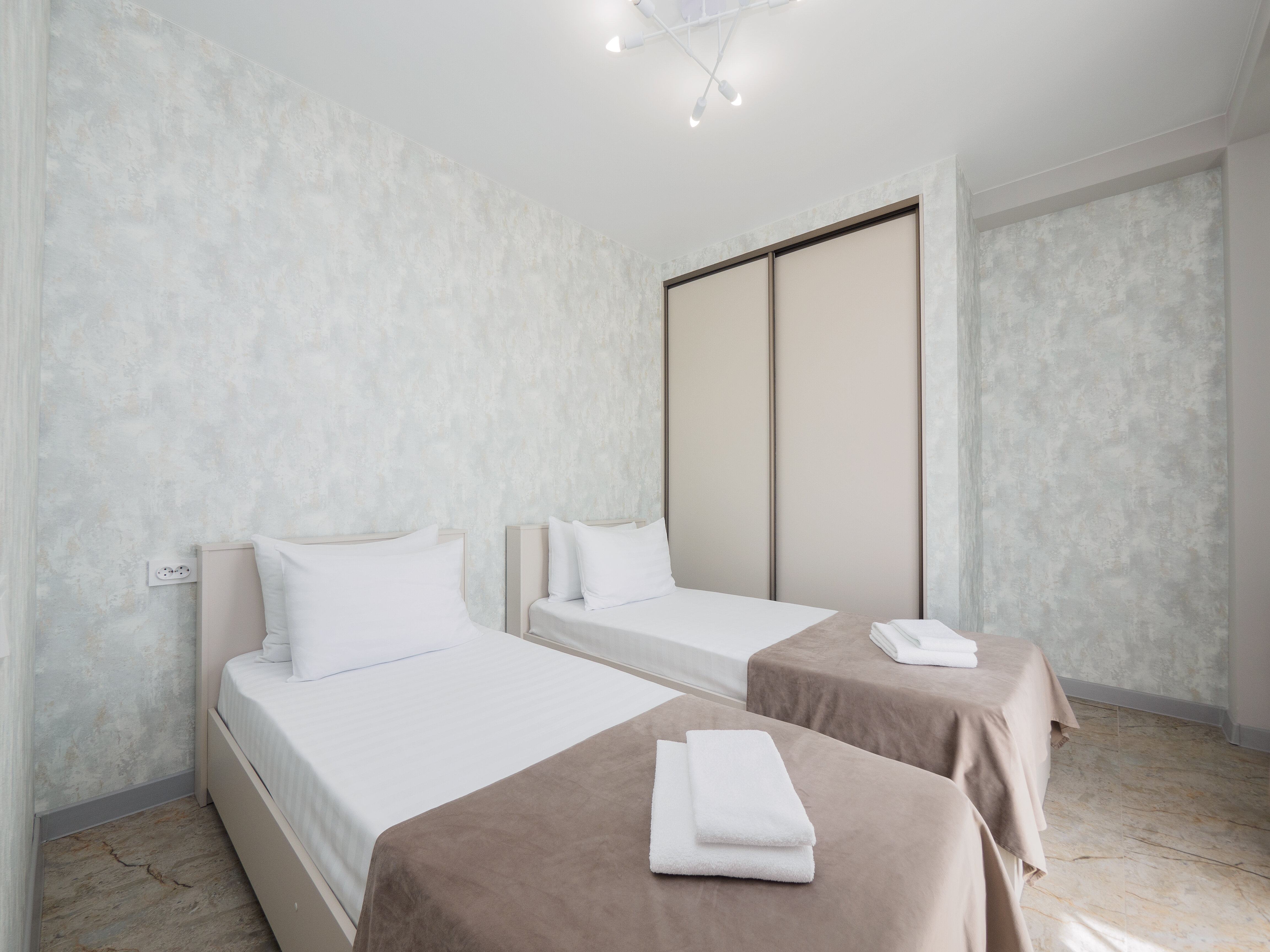 Апартаменты с балконом