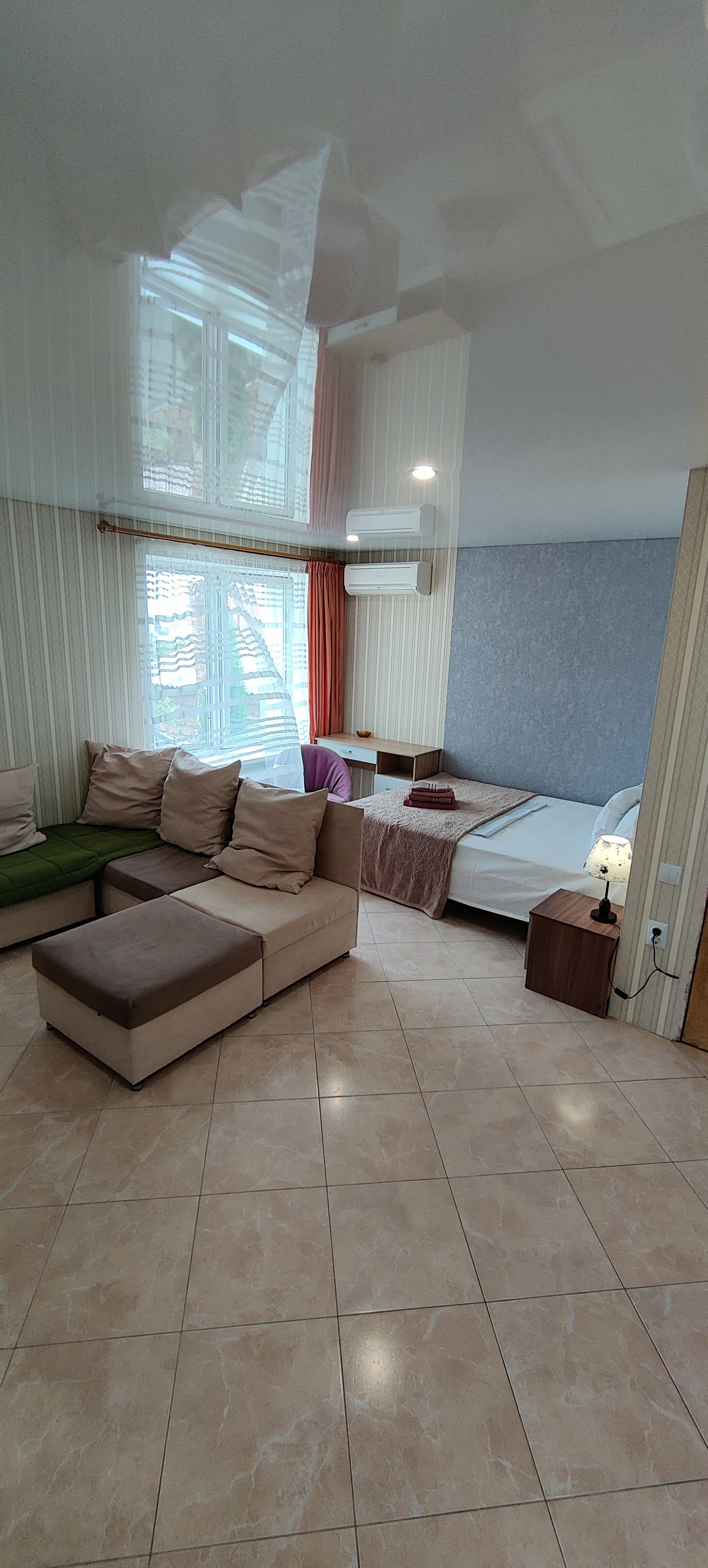 Номер-студия с балконом