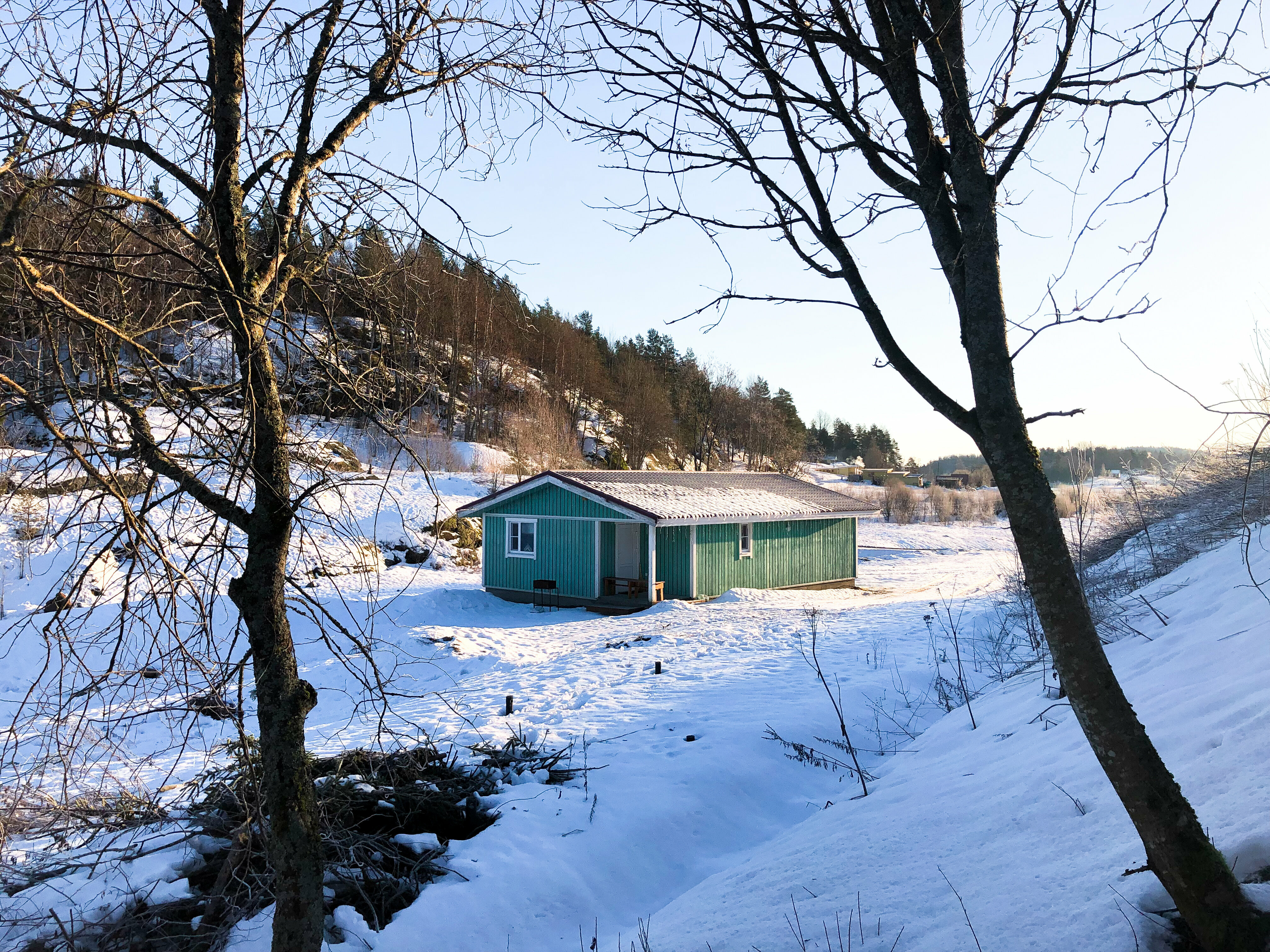 Трехместный номер с видом на озеро
