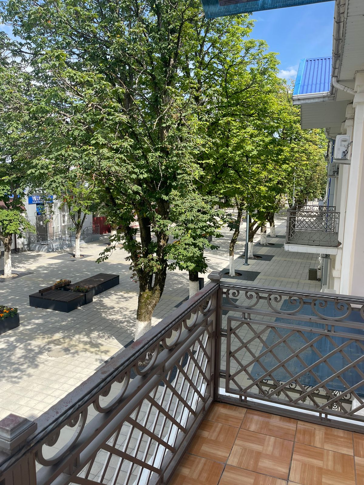 Семейный номер с балконом