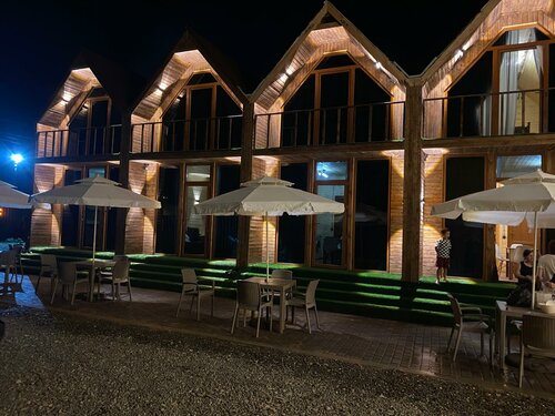 Четырехместный номер с балконом