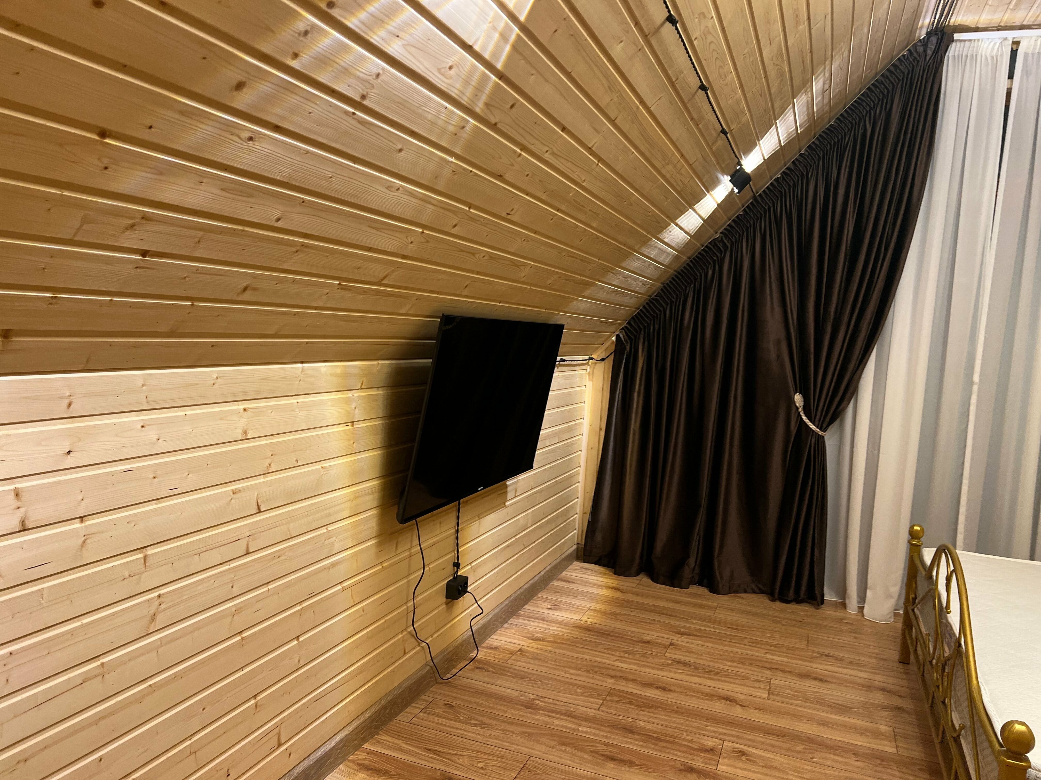 Четырехместный номер с балконом