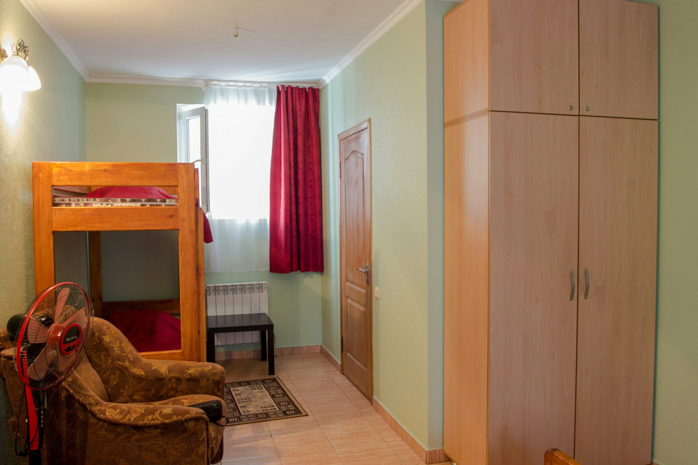 Стандартный четырехместный номер