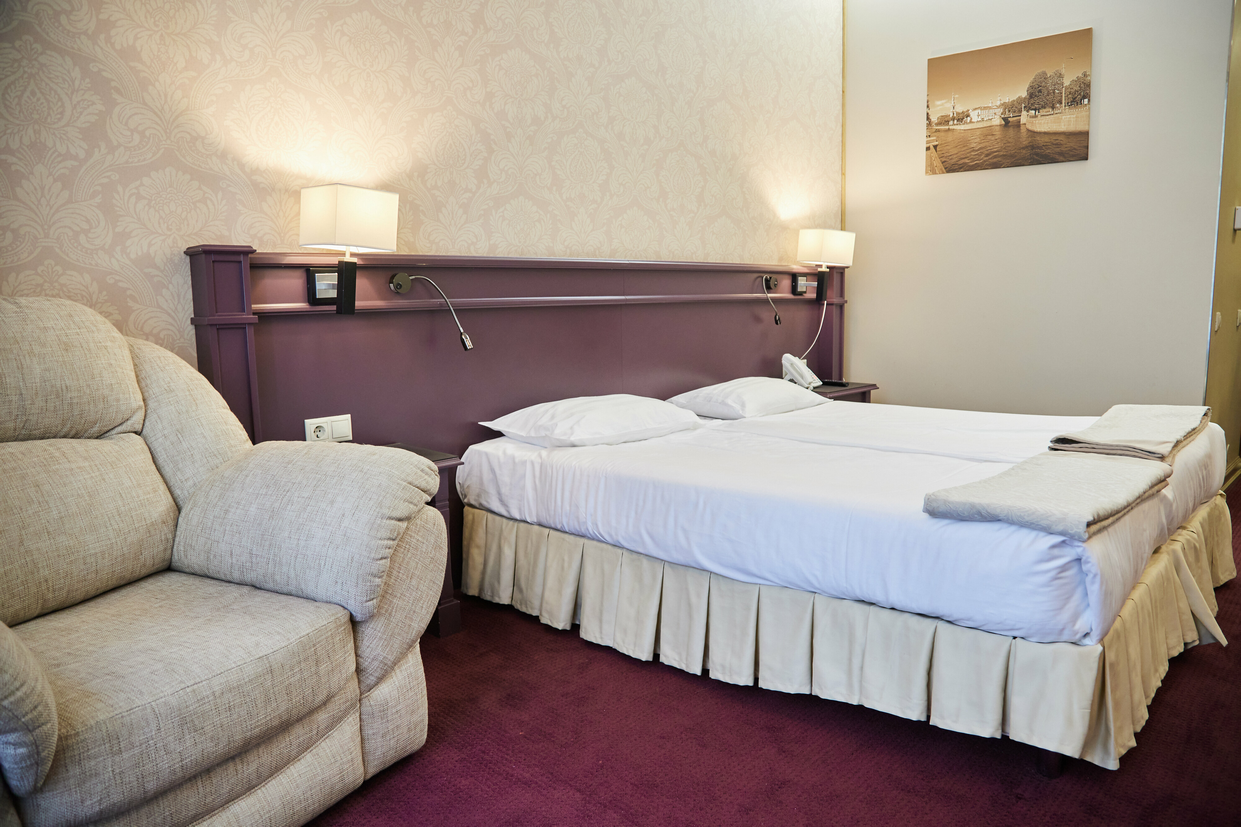 Классический трехместный номер