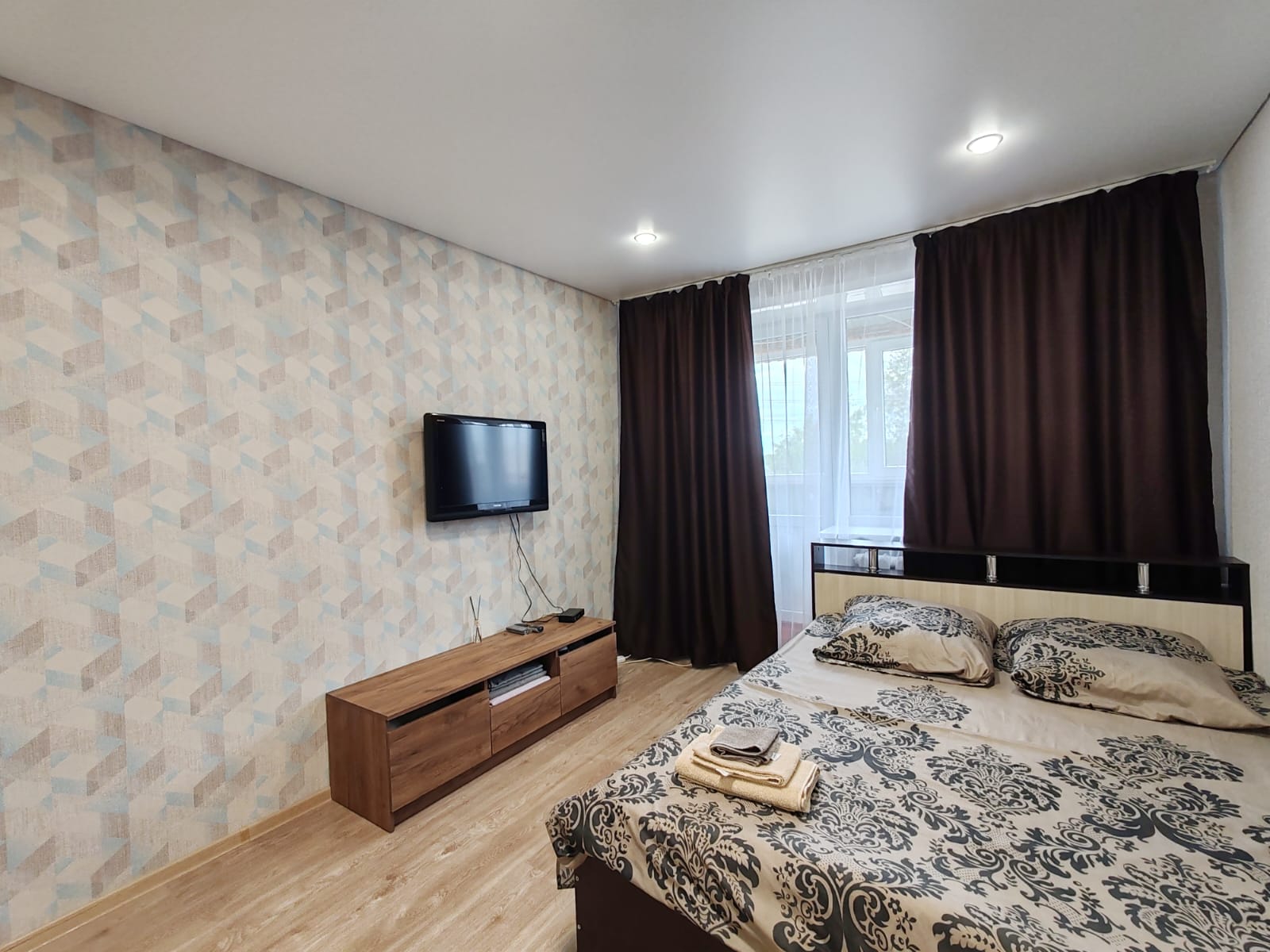 Четырехместный номер с балконом