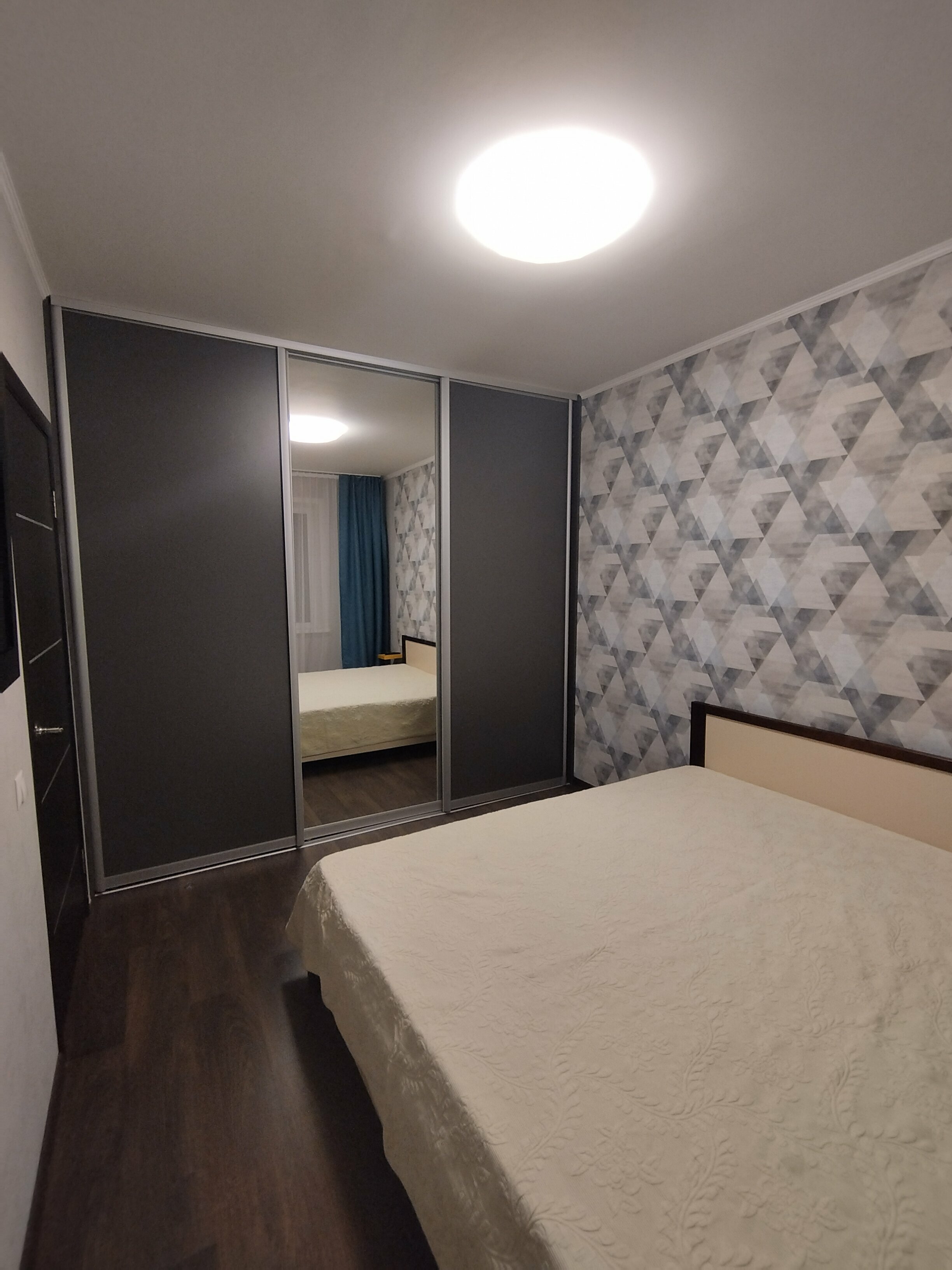 Семейный номер с балконом