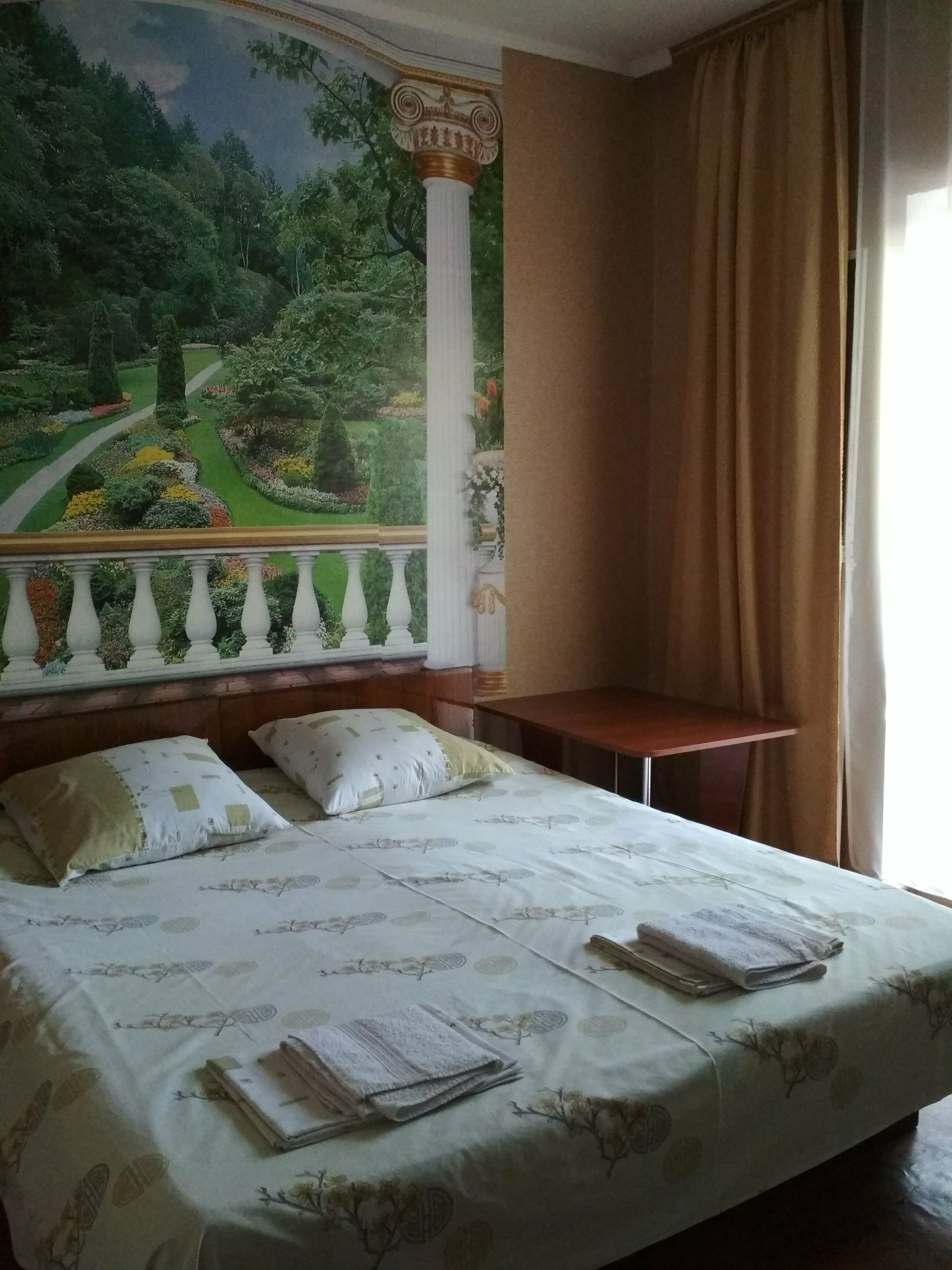 Трехместный номер «Комфорт» с душем