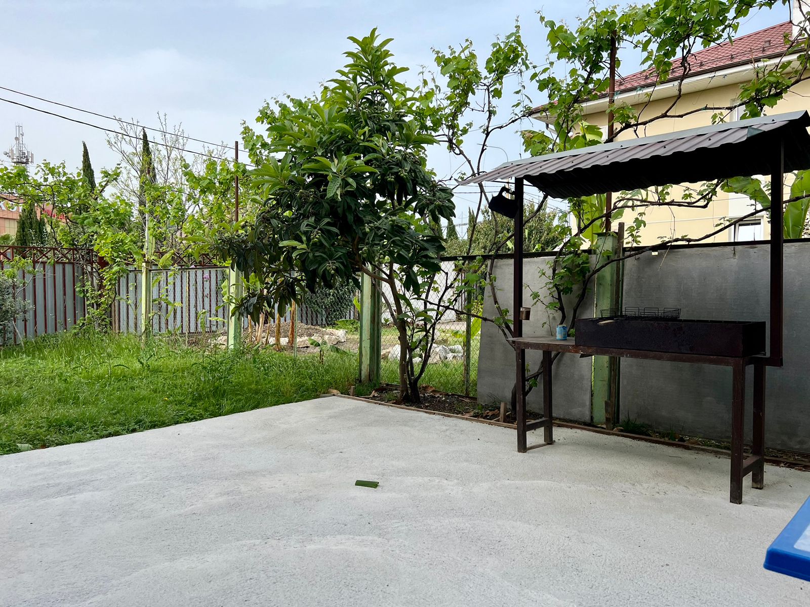 Трехместный номер с видом на озеро