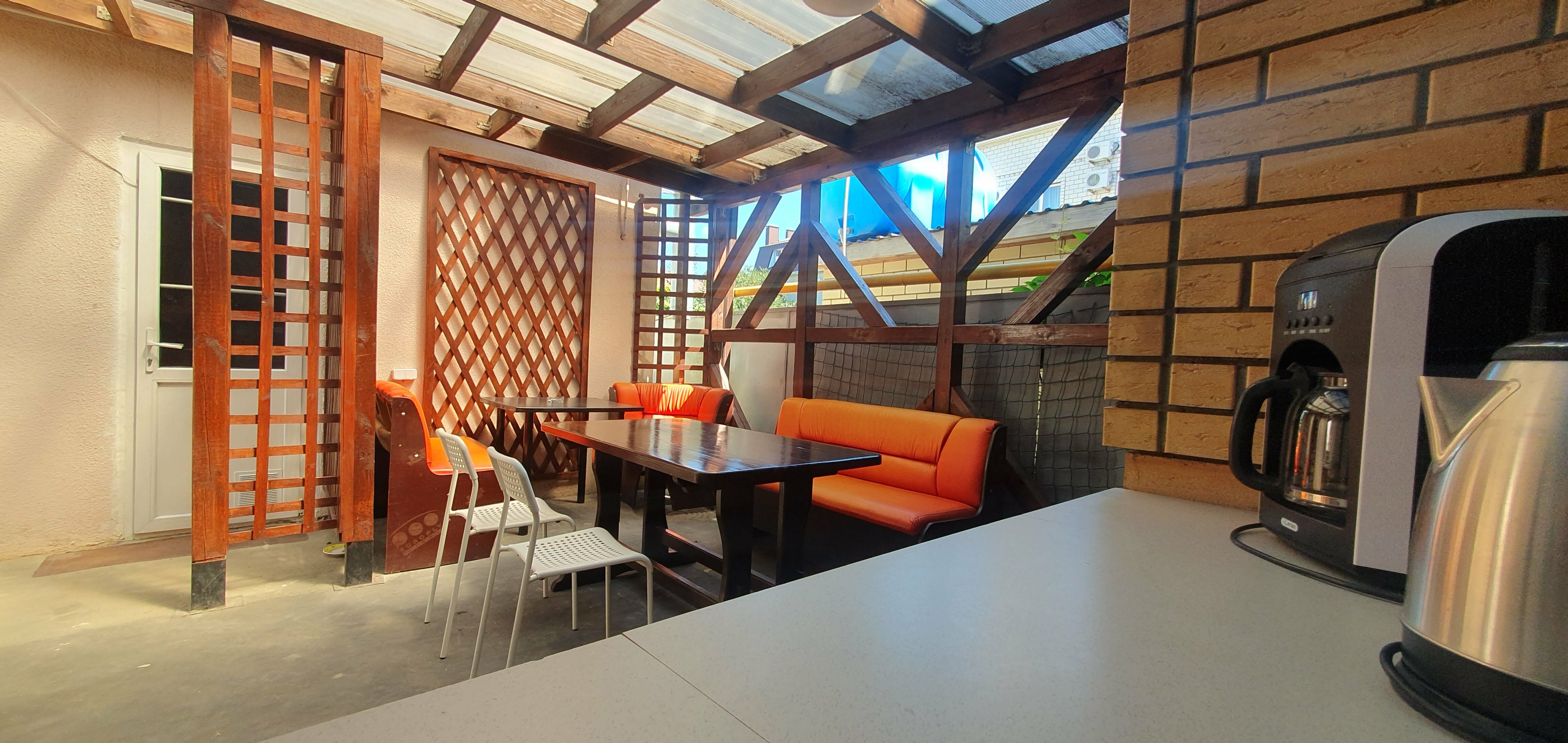 Трехместный номер эконом-класса