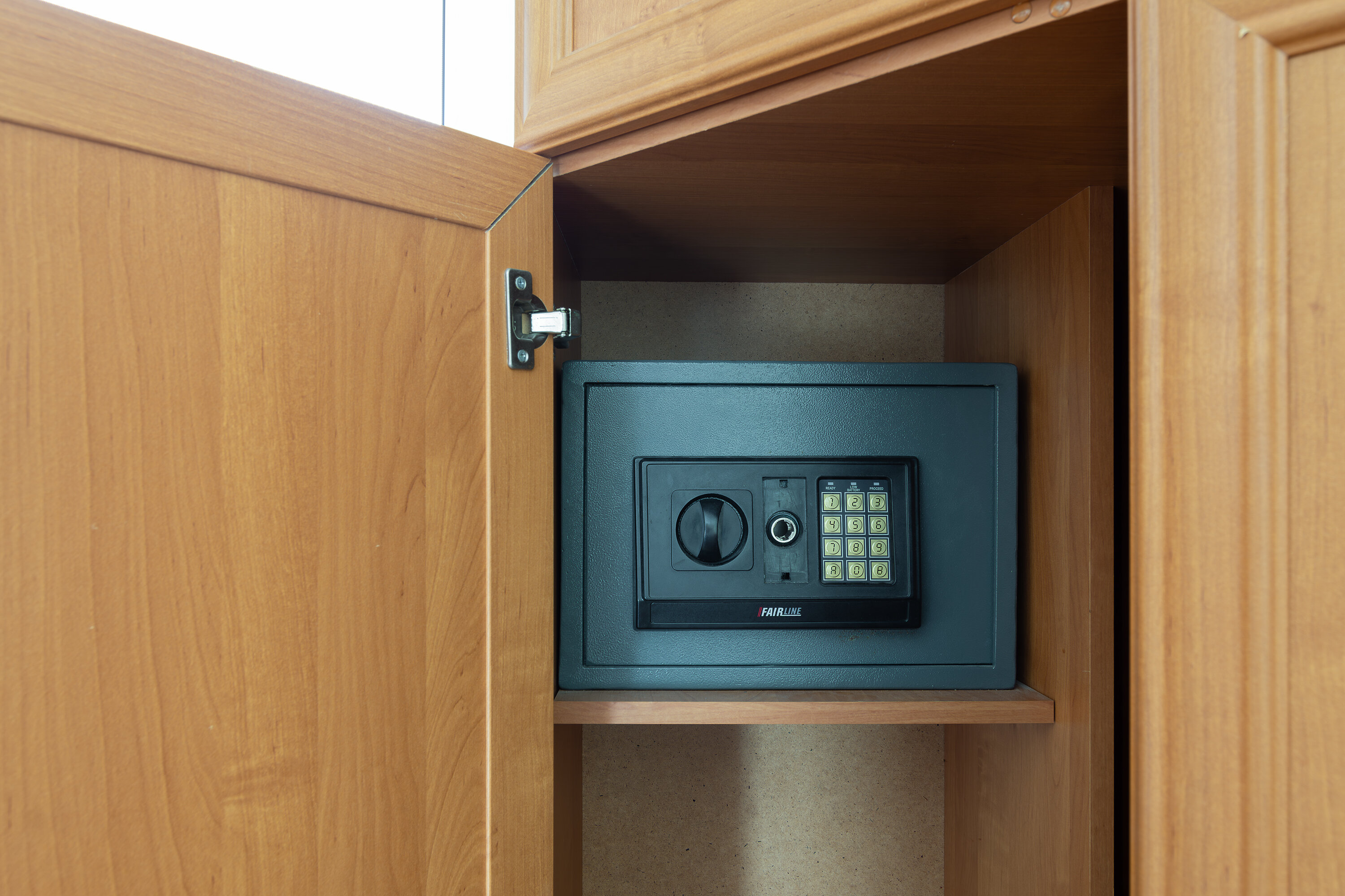 Четырехместный номер с балконом