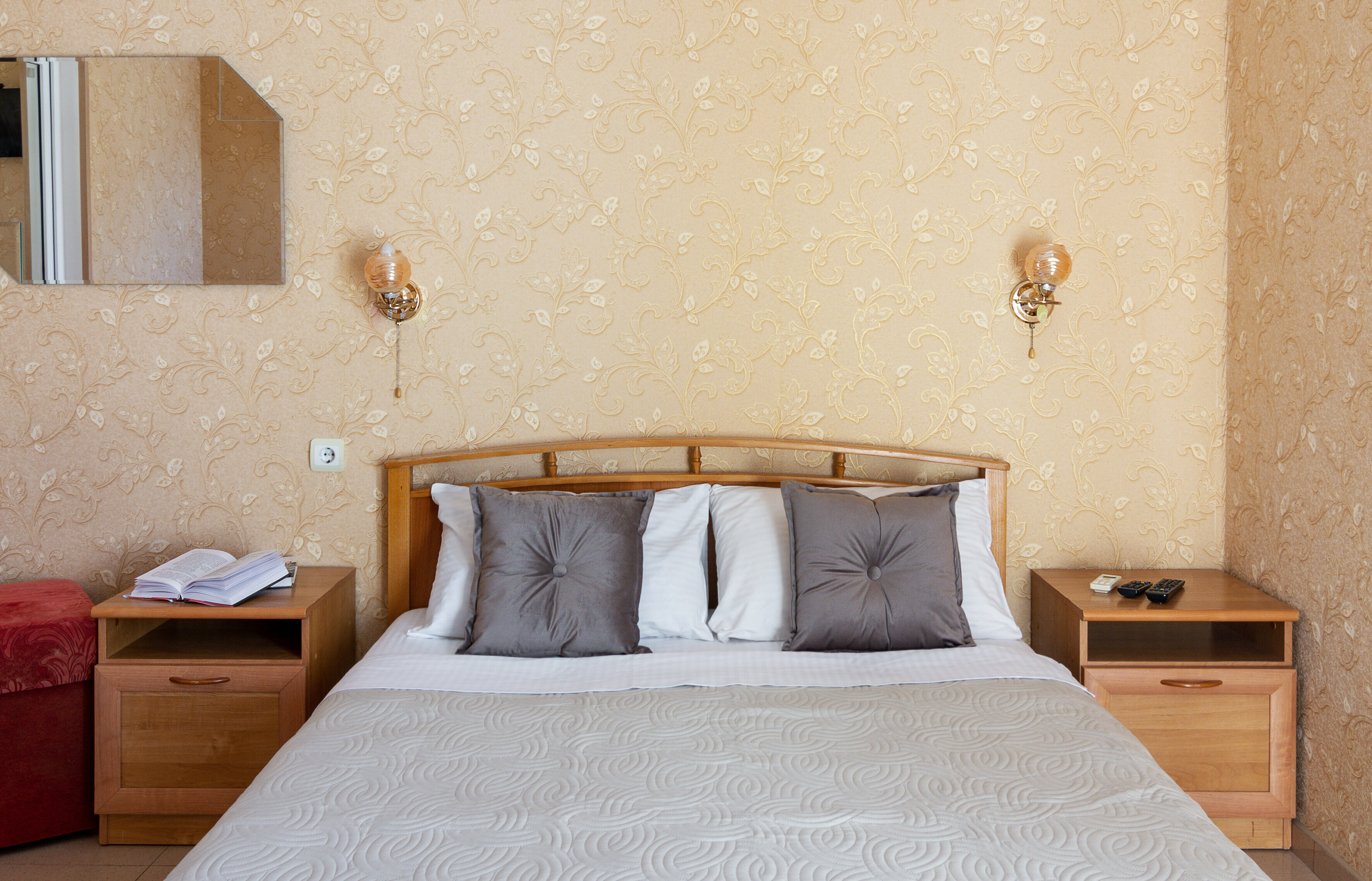 Трехместный номер с балконом