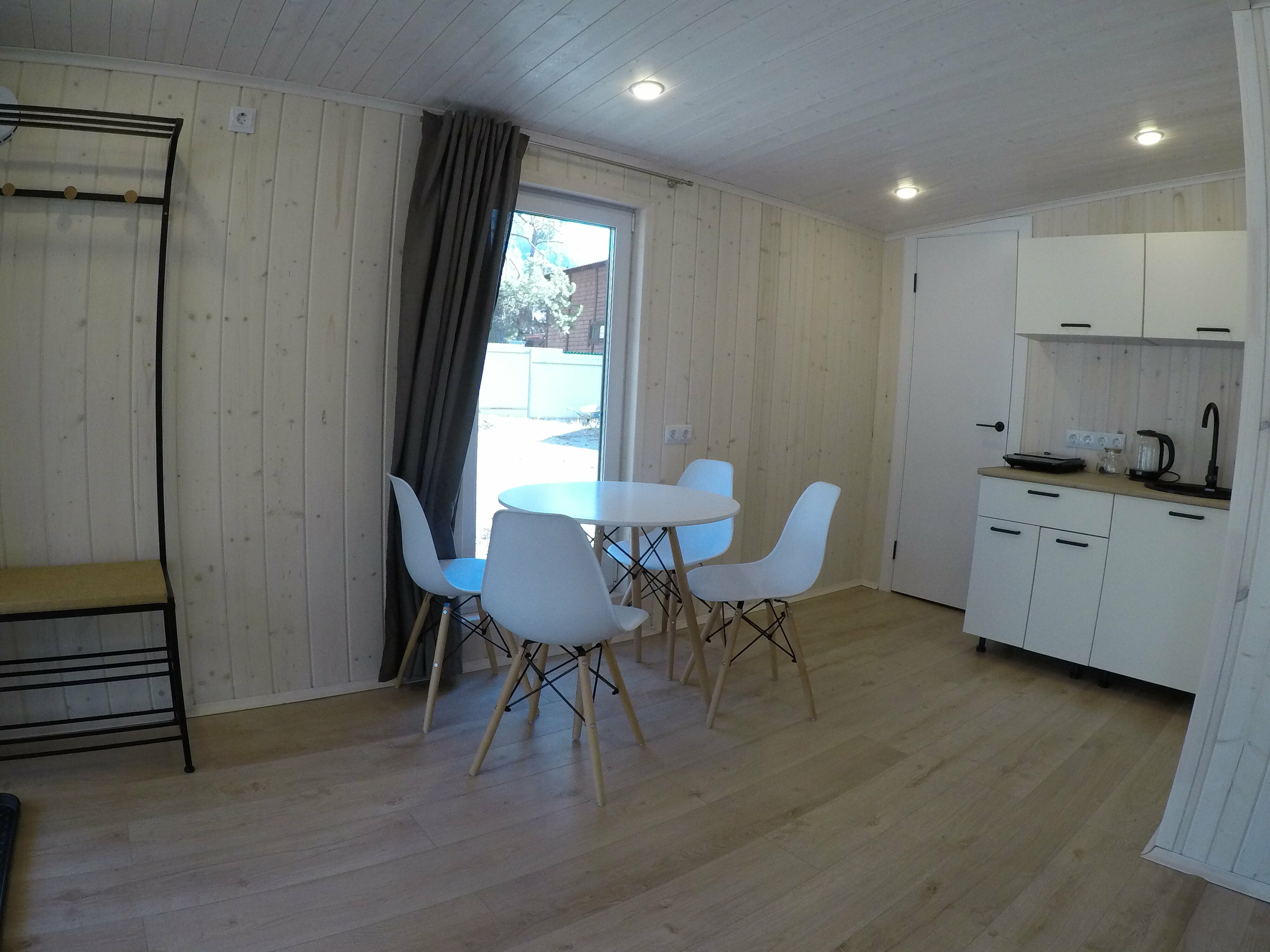 Дом с видом на лес