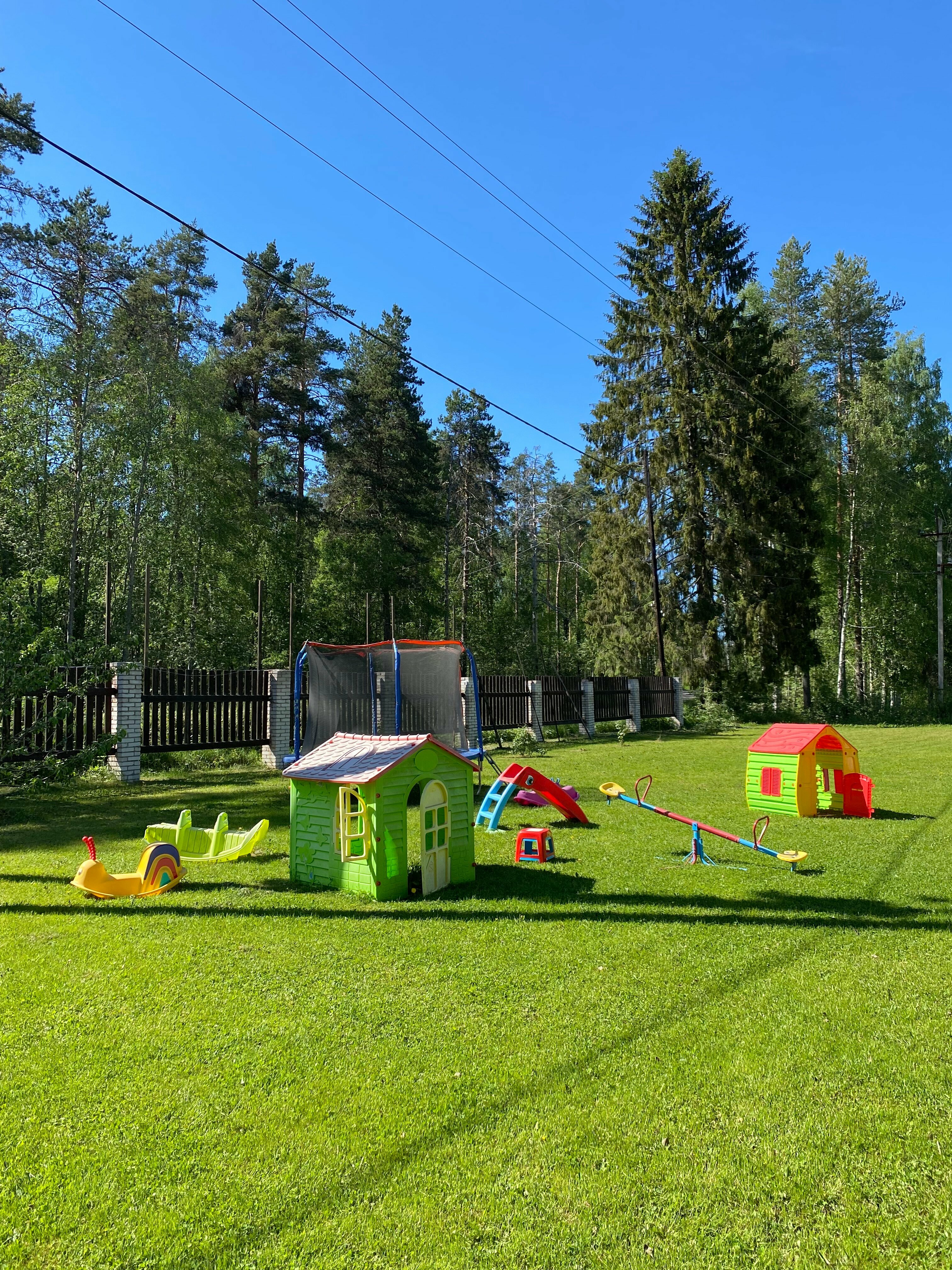 Коттедж с видом на озеро