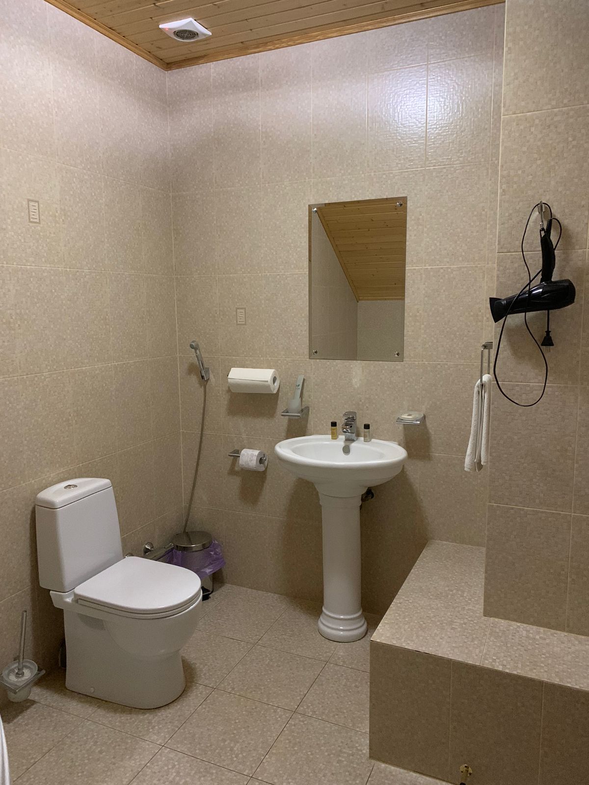 Улучшенный двухместный номер с 1 кроватью