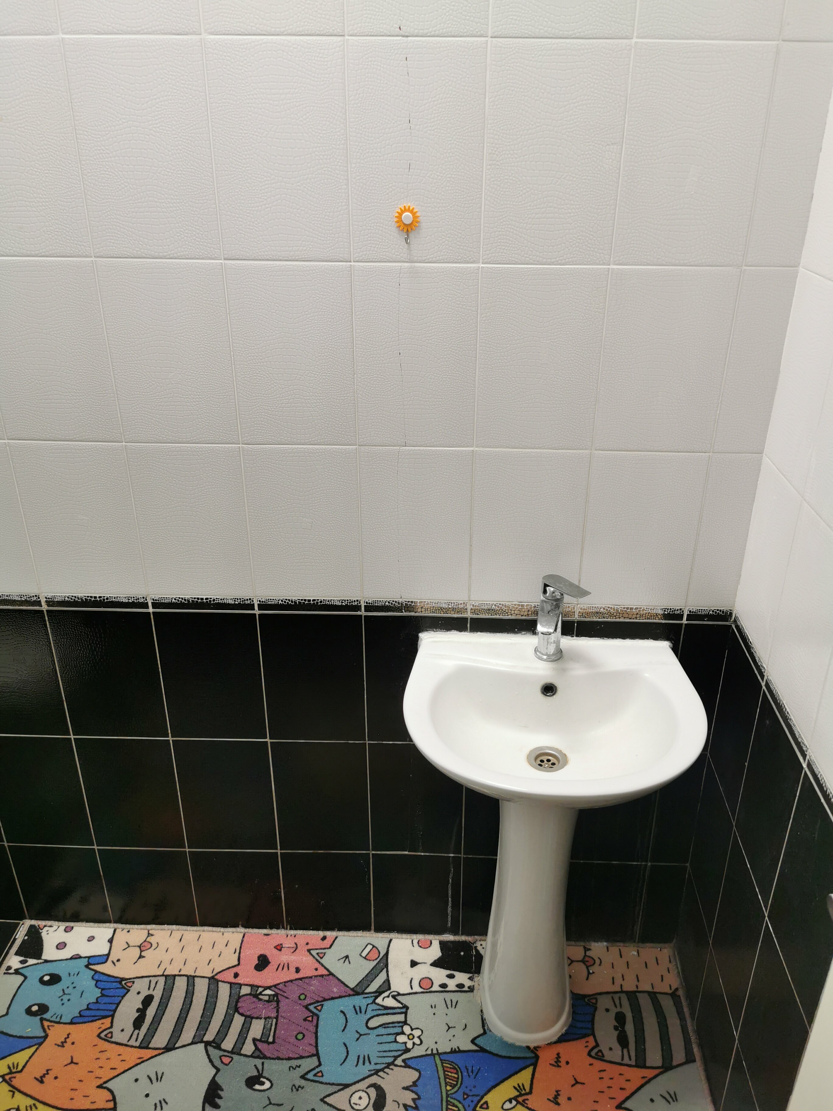 Кровать в общем 6-местном номере