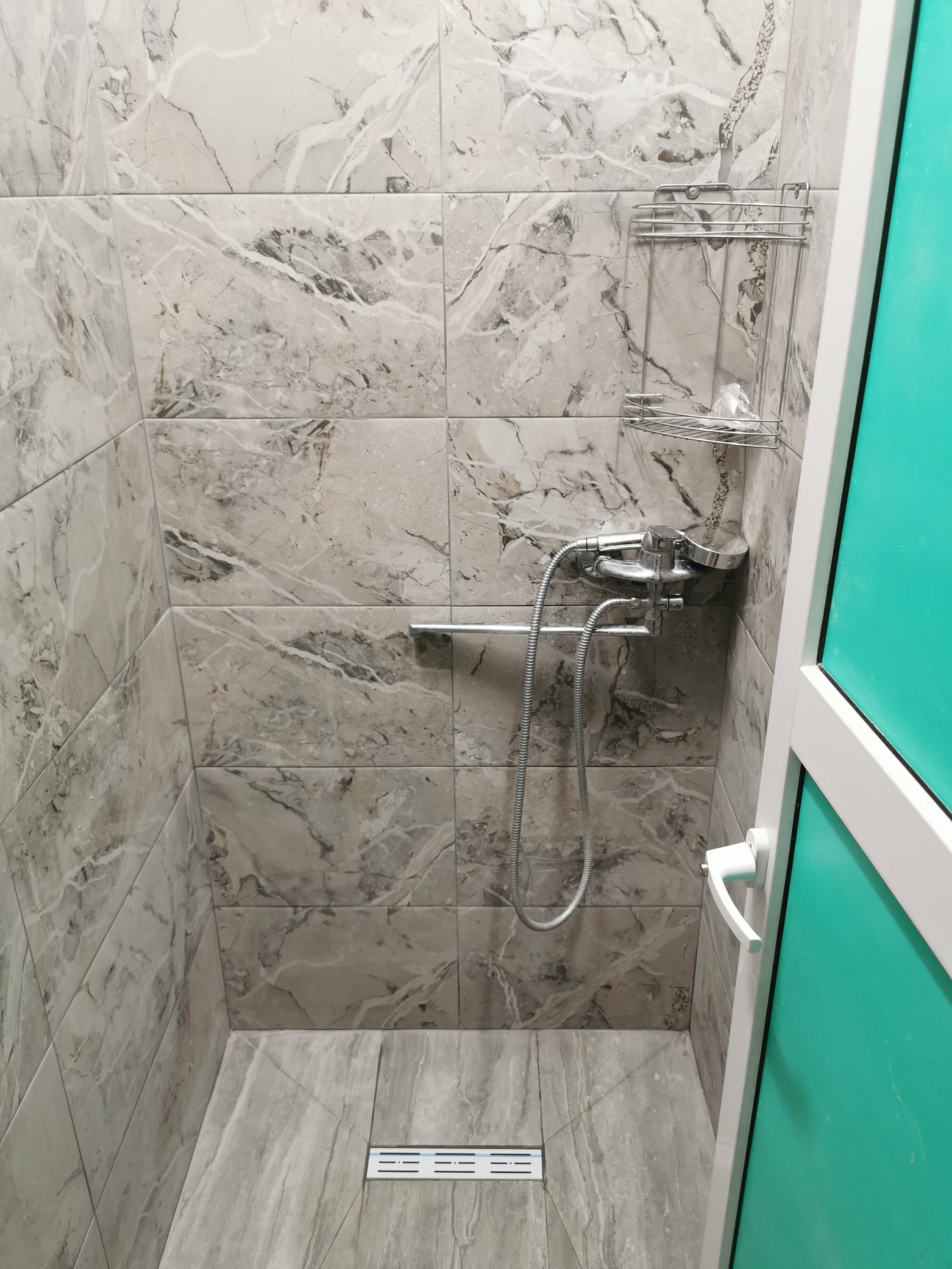 Кровать в общем 6-местном номере