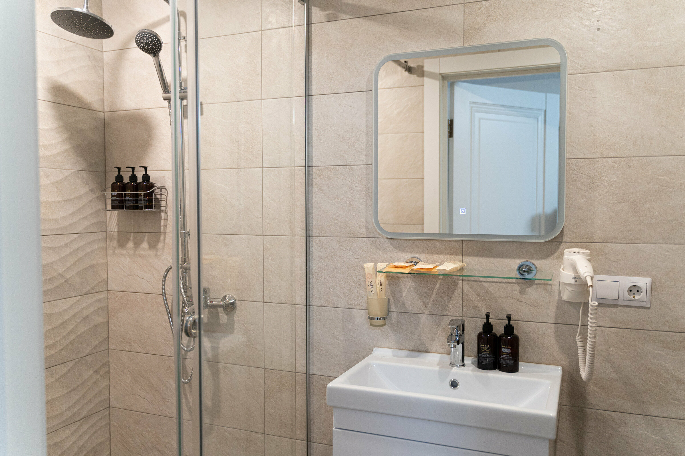 Стандартный номер с кроватью размера «king-size»