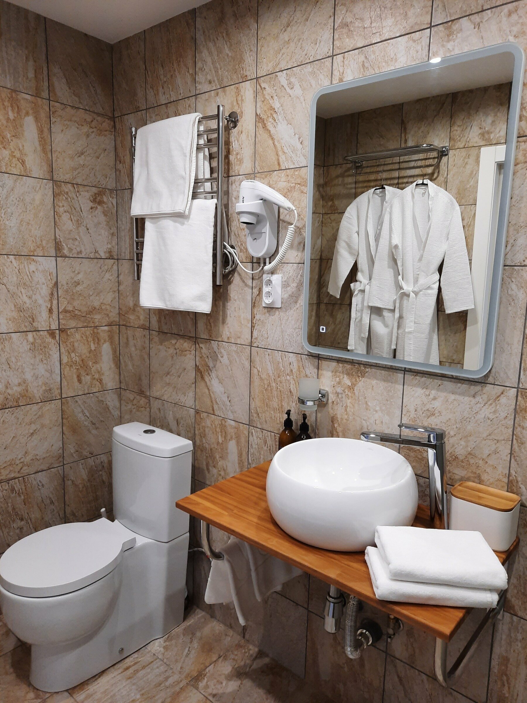 Улучшенный номер с кроватью размера «king-size»