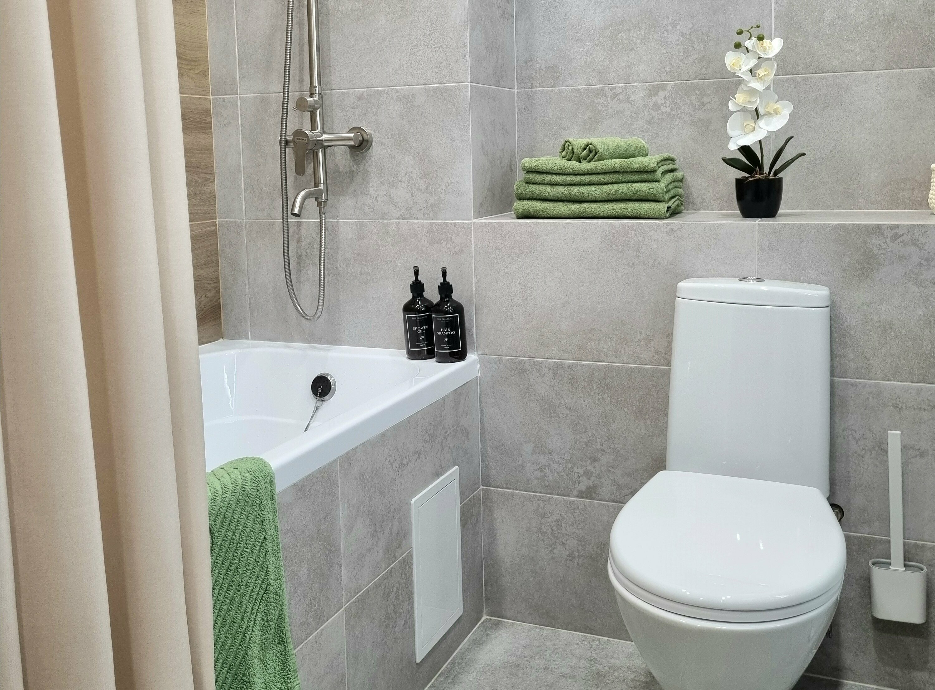 Улучшенный трехместный номер