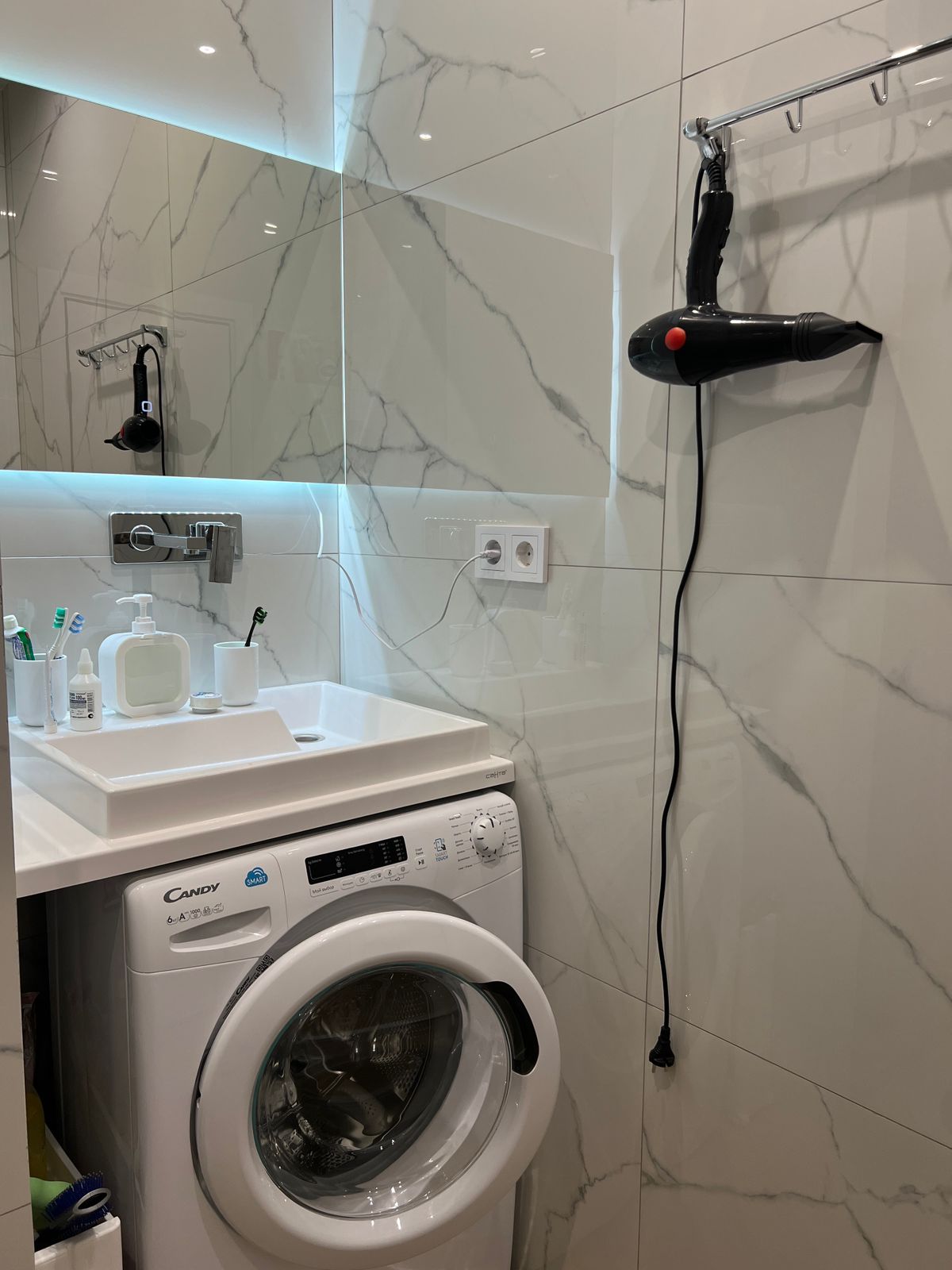 Cемейный номер с собственной ванной комнатой