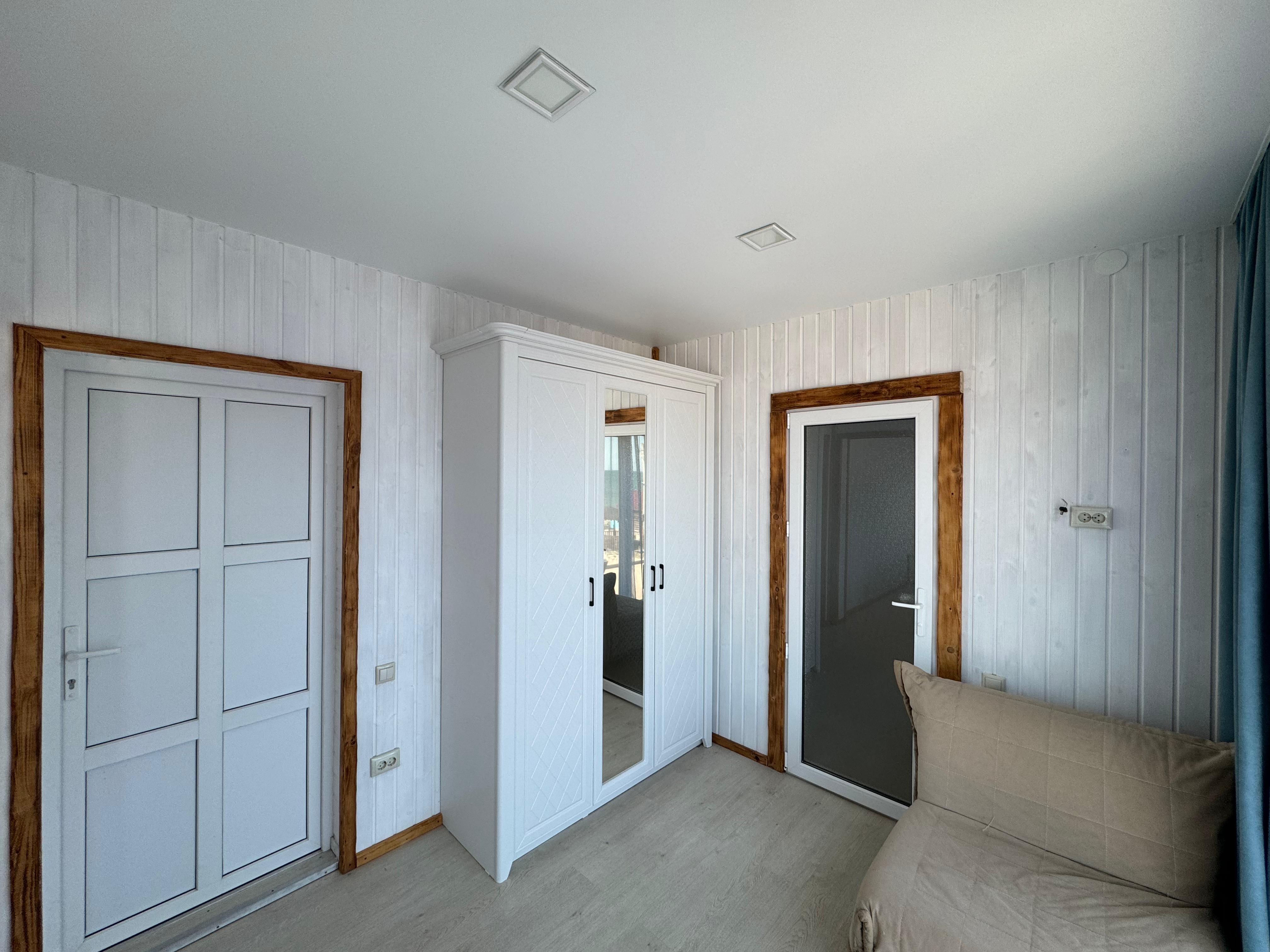 Дом с видом на море