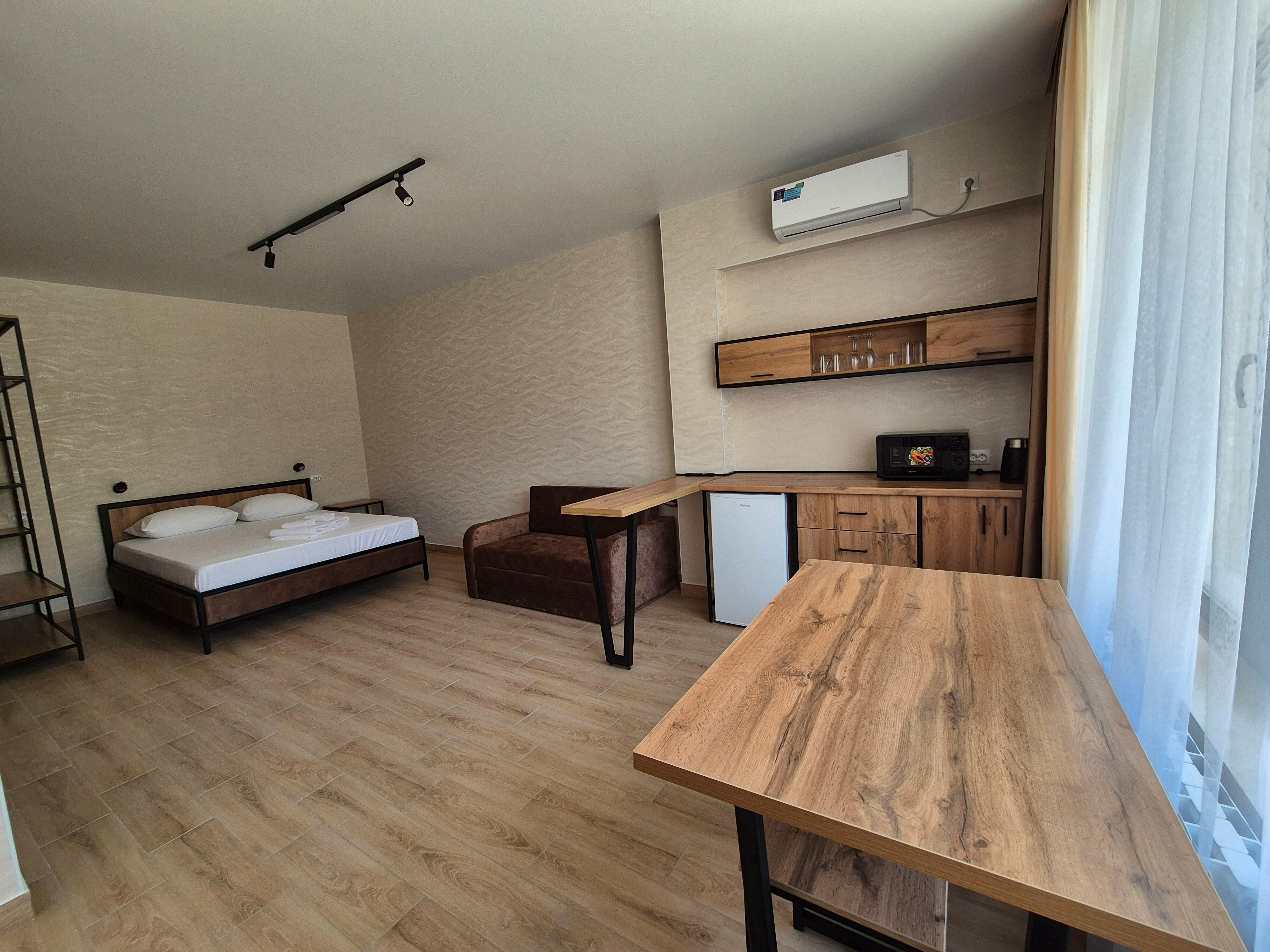 Стандартный двухместный номер с 1 кроватью или 2 отдельными кроватями и балконом