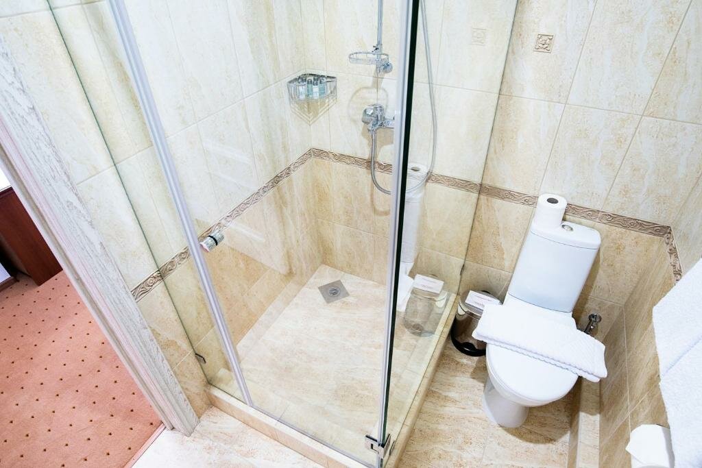 Улучшенный двухместный номер с 1 кроватью