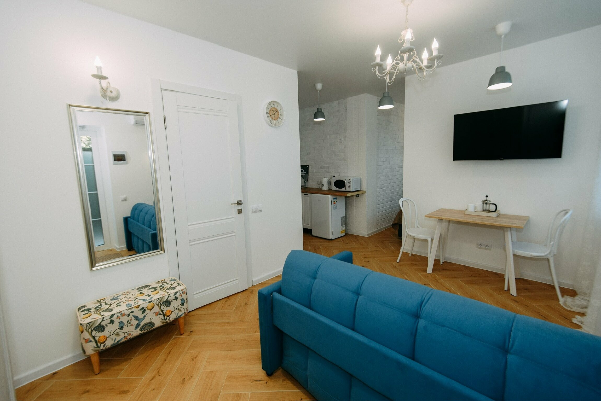 Трехместный номер с террасой