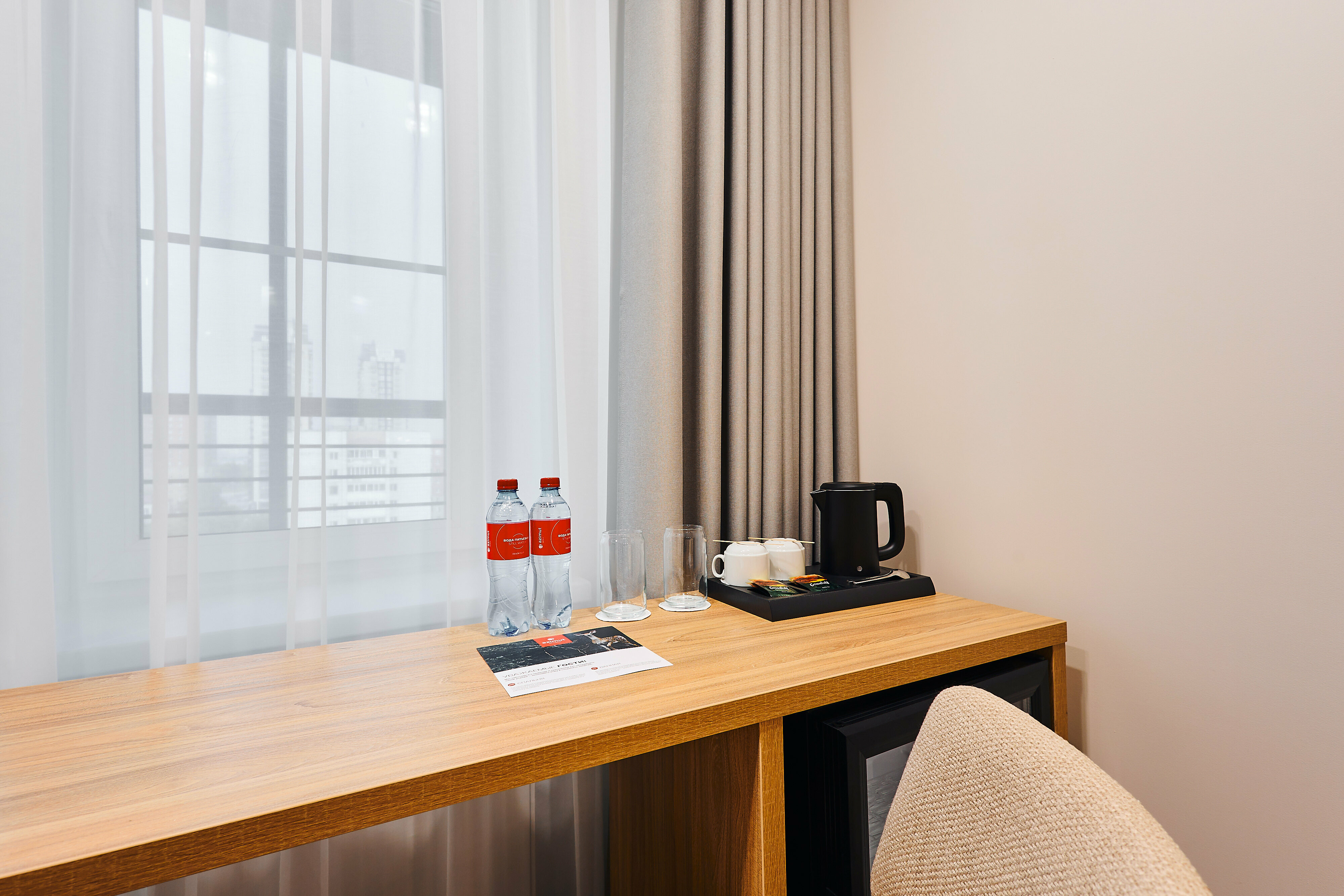 Улучшенный двухместный номер с 2 отдельными кроватями