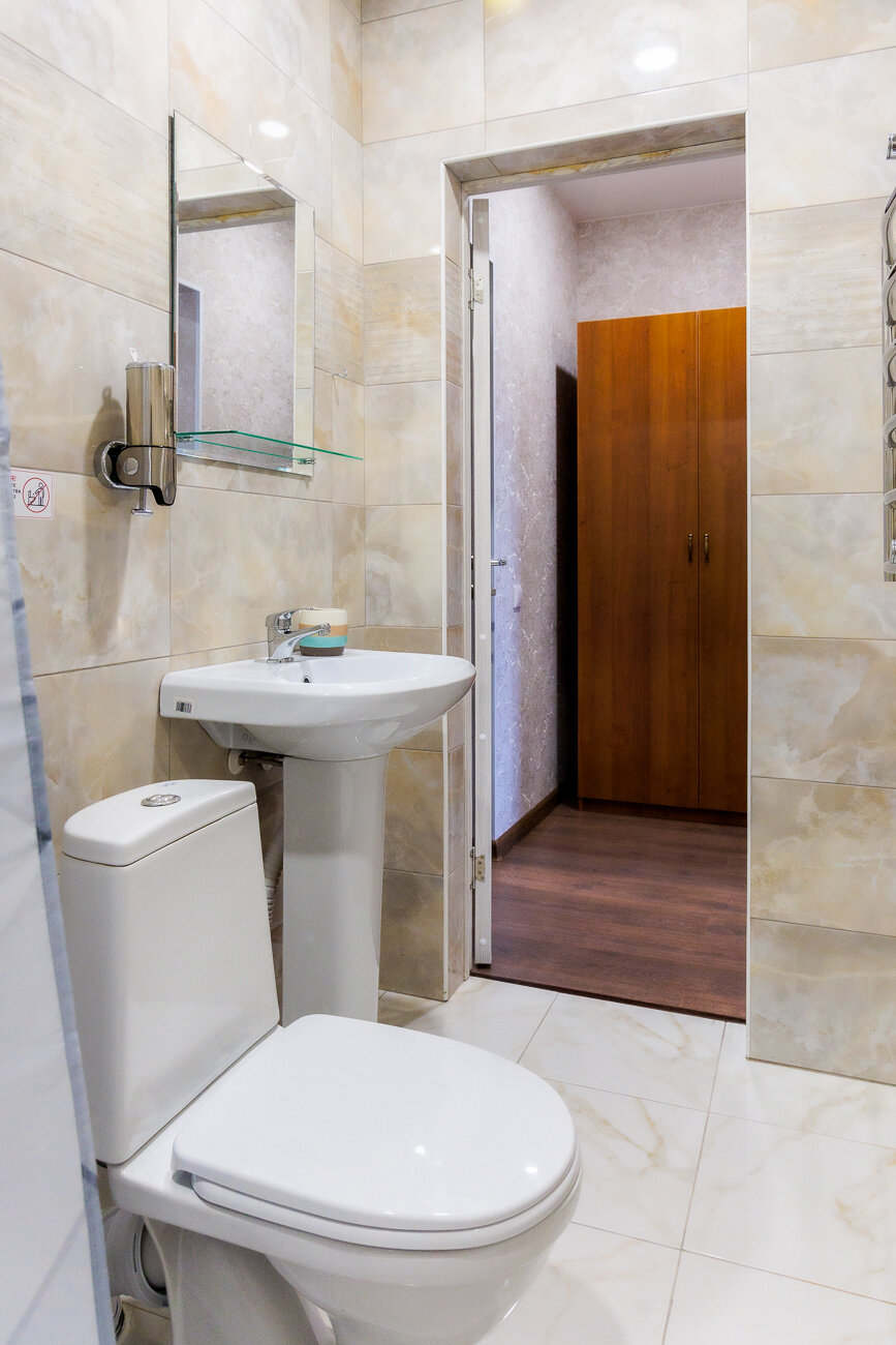 Двухместный номер с 2 отдельными кроватями и душем