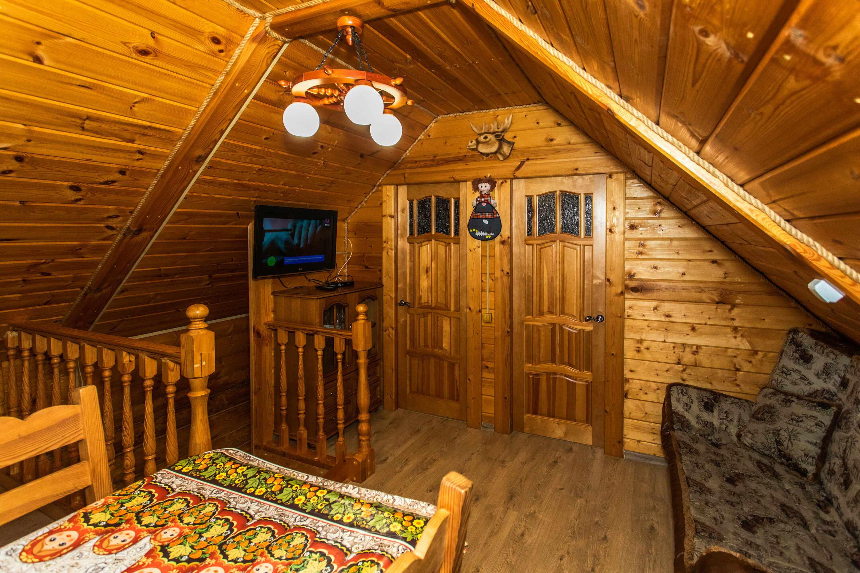 Двухуровневый четырехместный номер