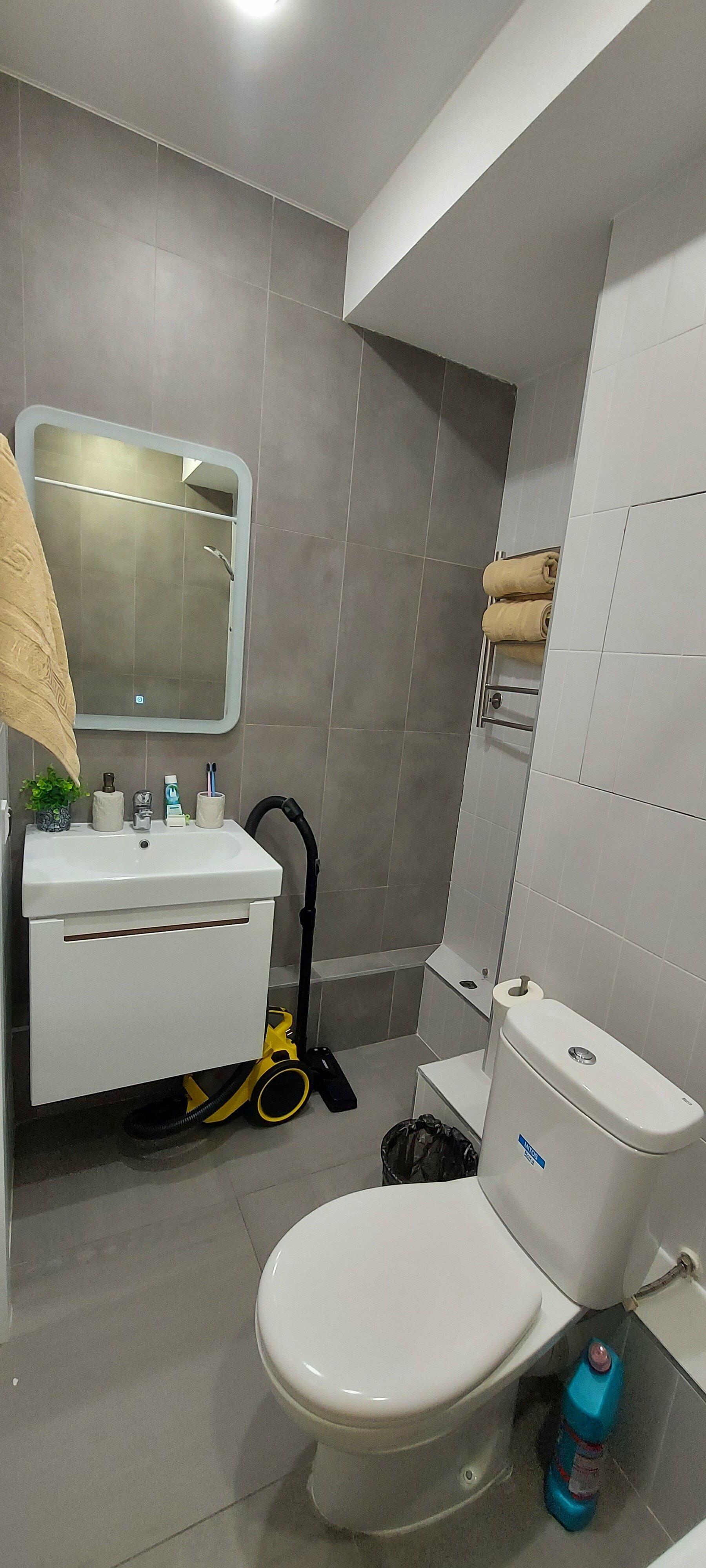 Люкс с кроватью размера «king-size» и балконом