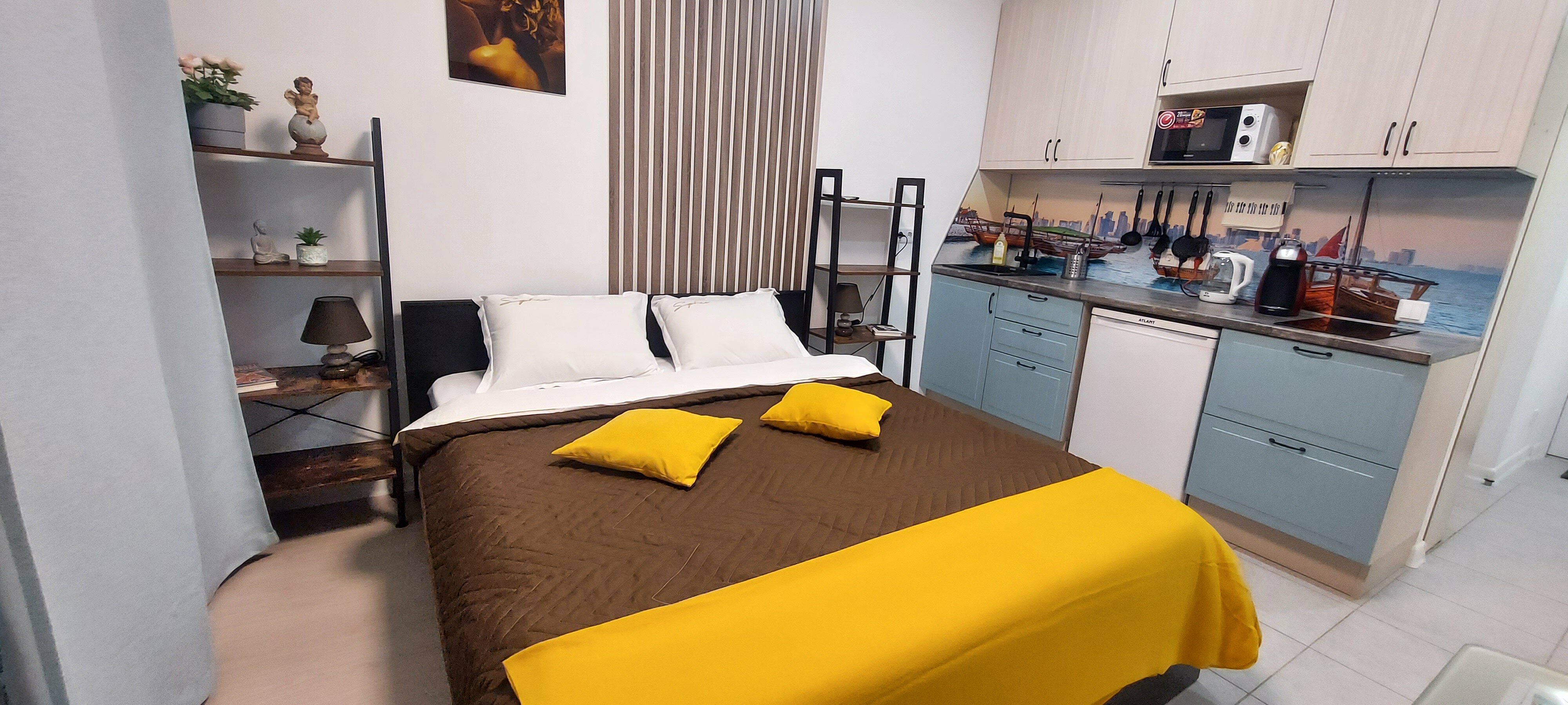 Люкс с кроватью размера «king-size» и балконом