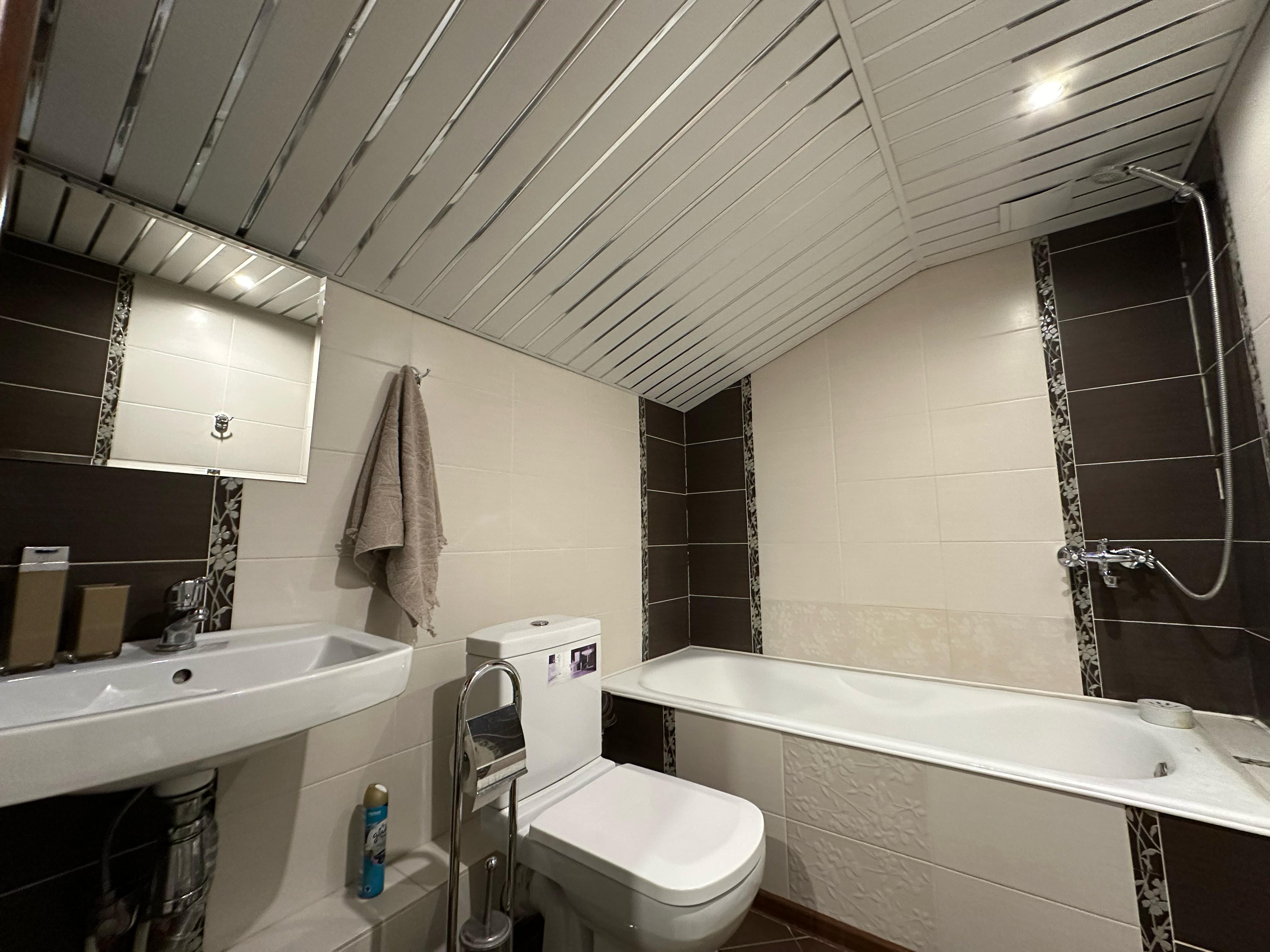 Дом с видом на озеро